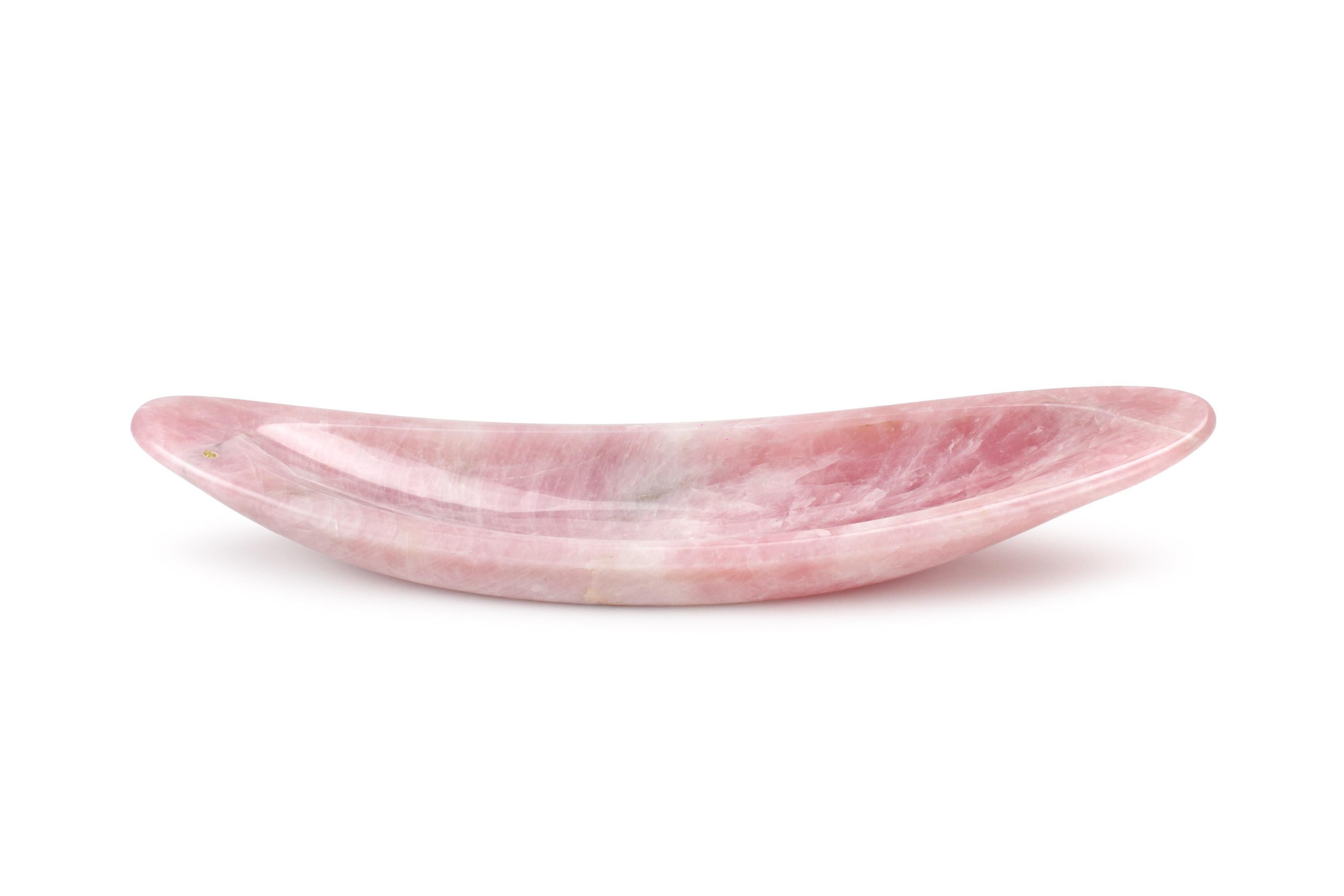 Decorative Bowl Vessel Sculpture Abstract Solid Rose Quartz Marble Hand-carved In New Condition For Sale In Ancona, Marche