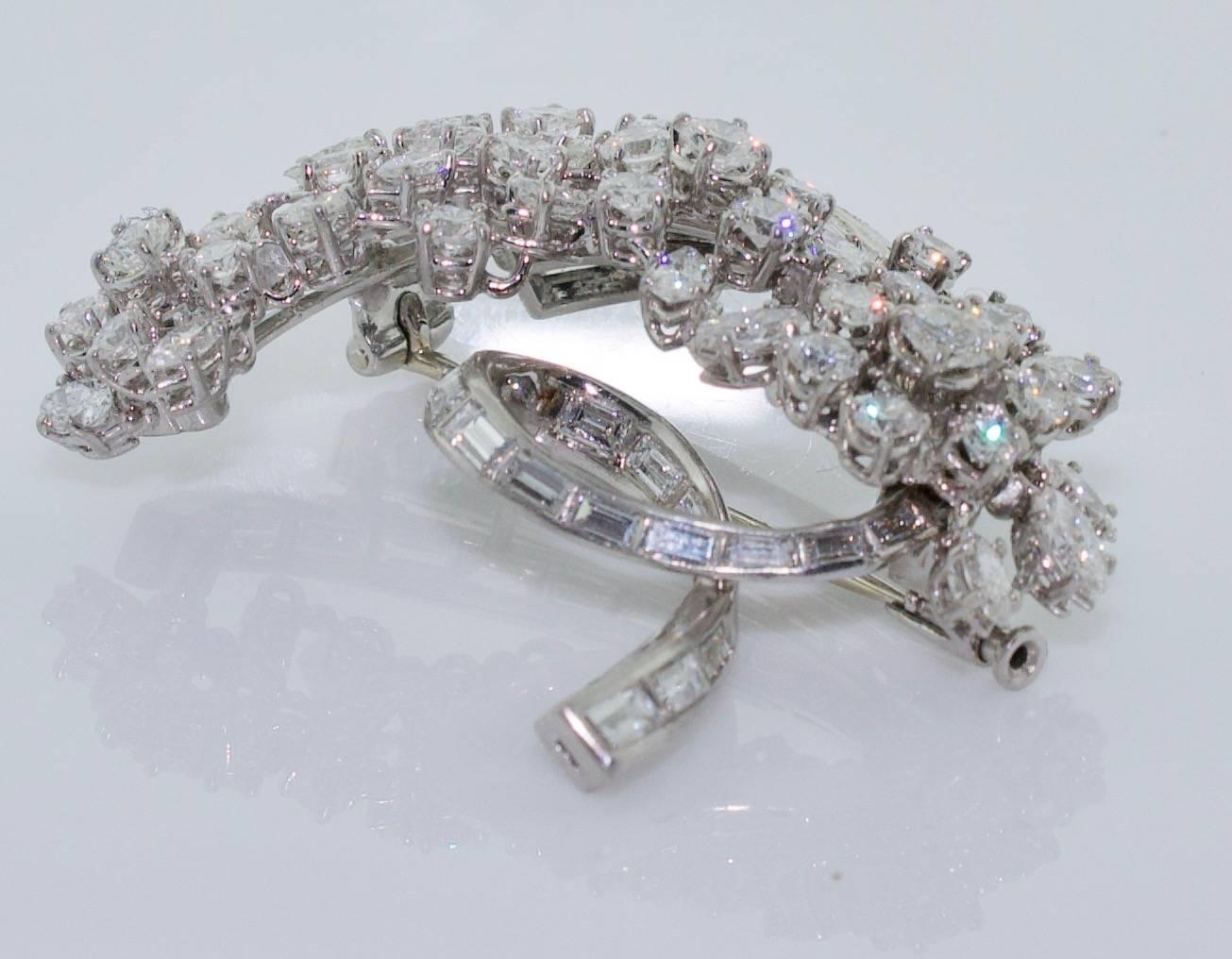 Broche en diamant faite à la main, vers les années 1950 en vente 2