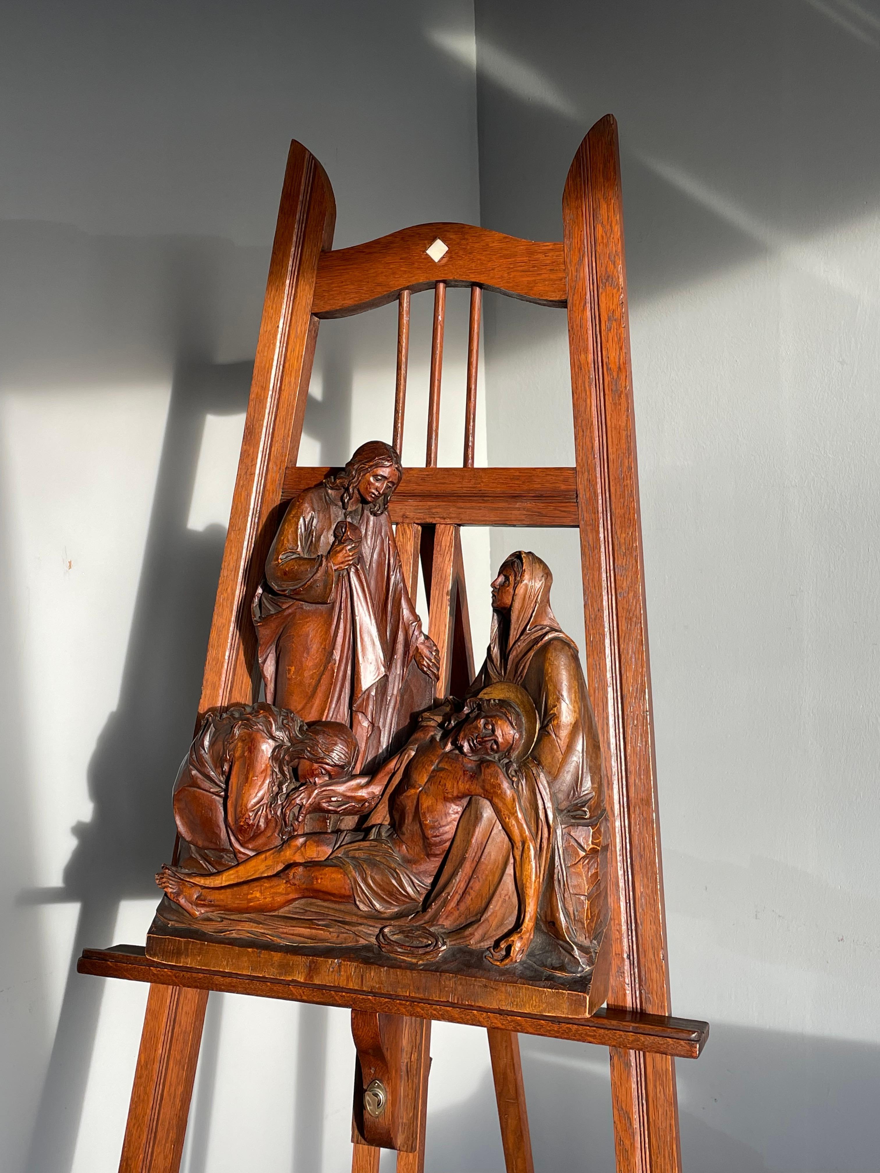 Hand-Carved Handmade Dutch Arts and Crafts Solid Oak Floor Easel / Painting Display Stand For Sale