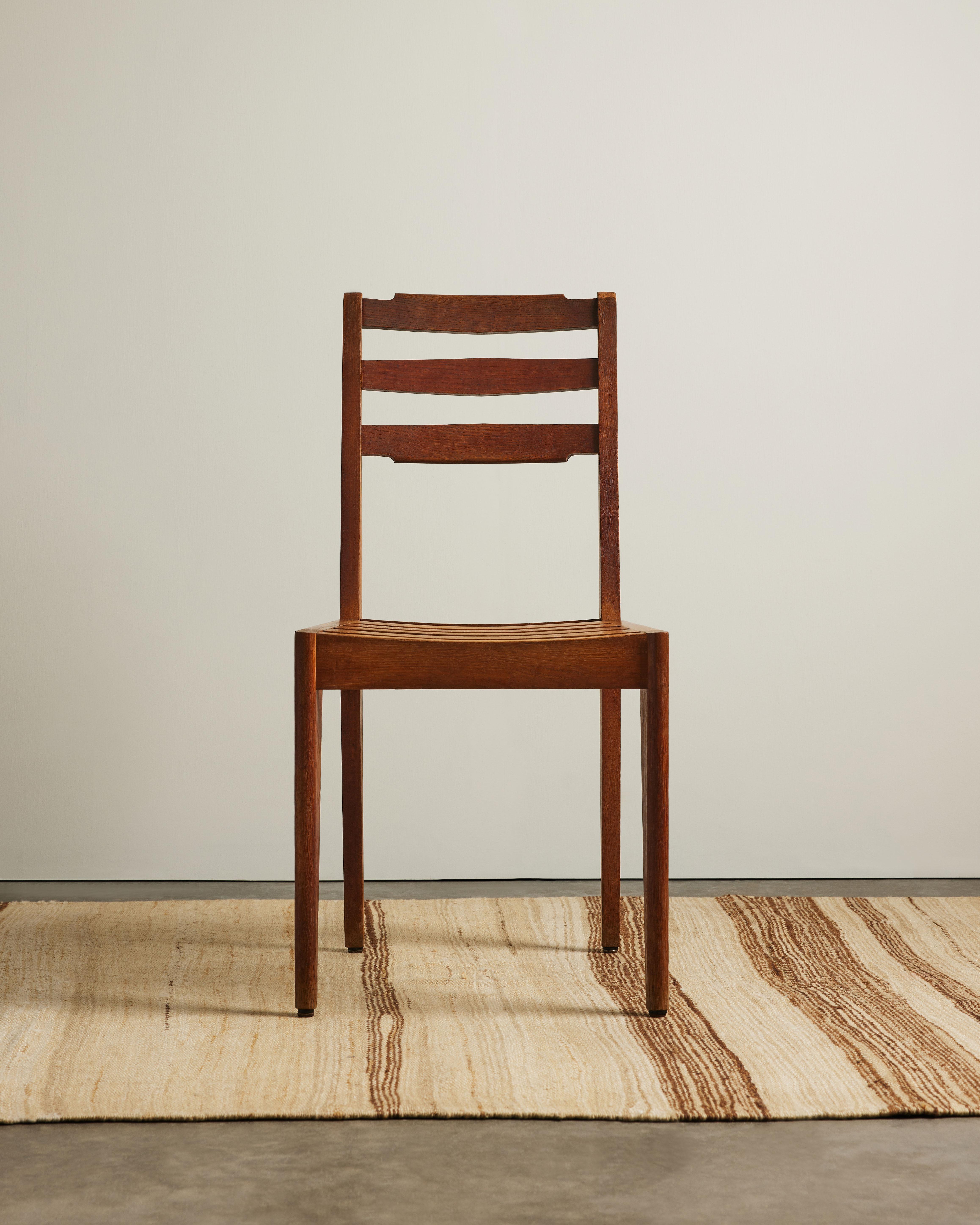 Handmade Elm Side Chair by Gustave Gautier, France, c. 1950 im Zustand „Hervorragend“ im Angebot in New York City, NY
