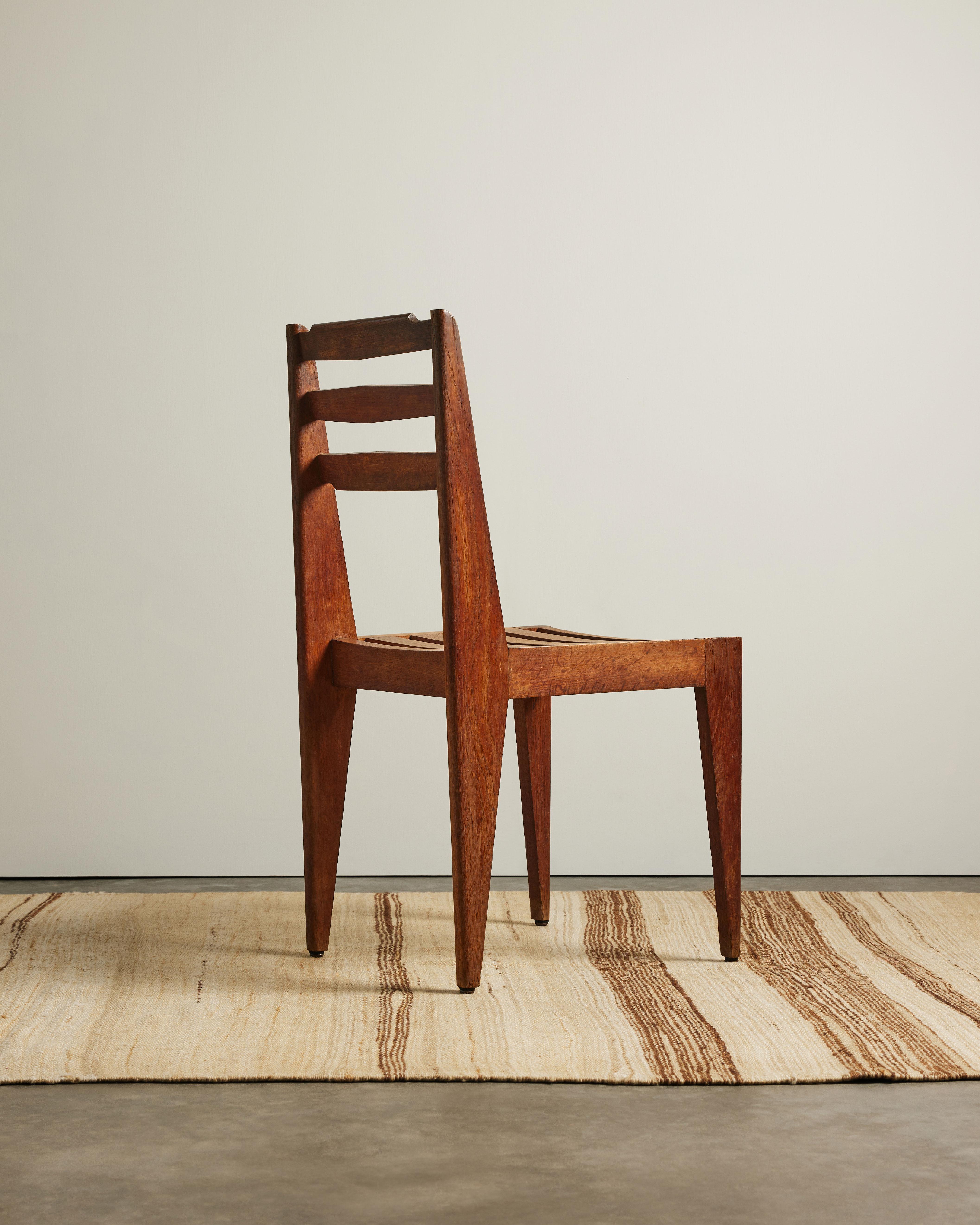 Handmade Elm Side Chair by Gustave Gautier, France, c. 1950 (Ulmenholz) im Angebot