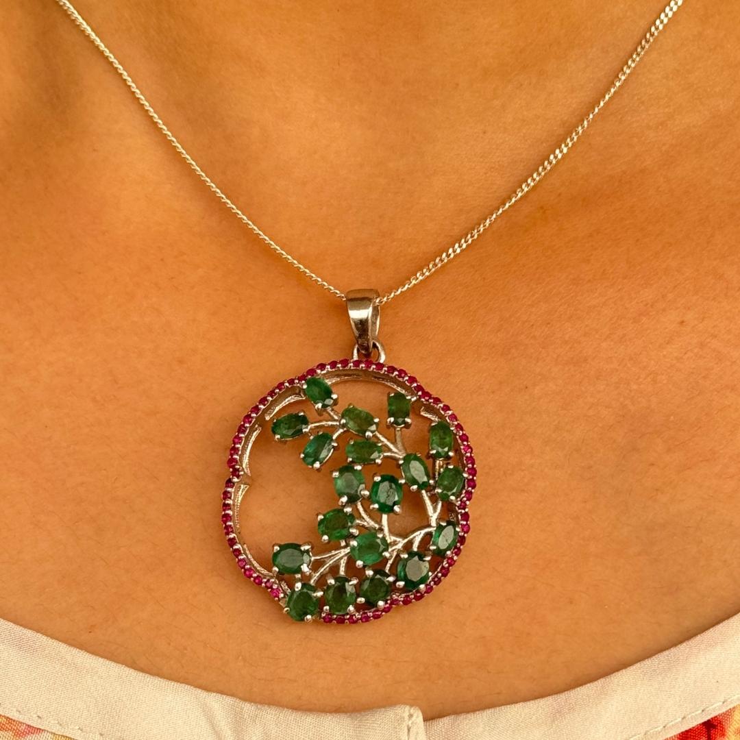 Handmade Emerald and Ruby Tree Of Life Pendant for Her in 925 Sterling Silver For Sale 3