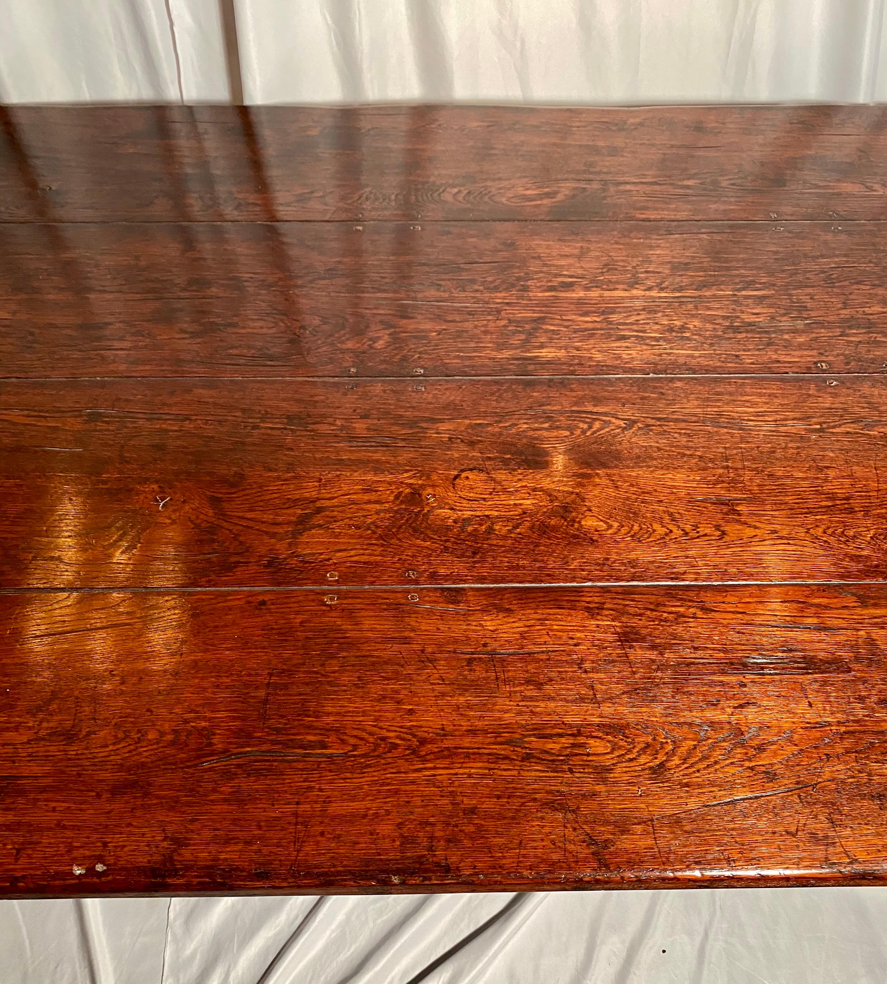 Handmade English Carved Oak Farm Table with 2 End Leaves In Good Condition For Sale In New Orleans, LA