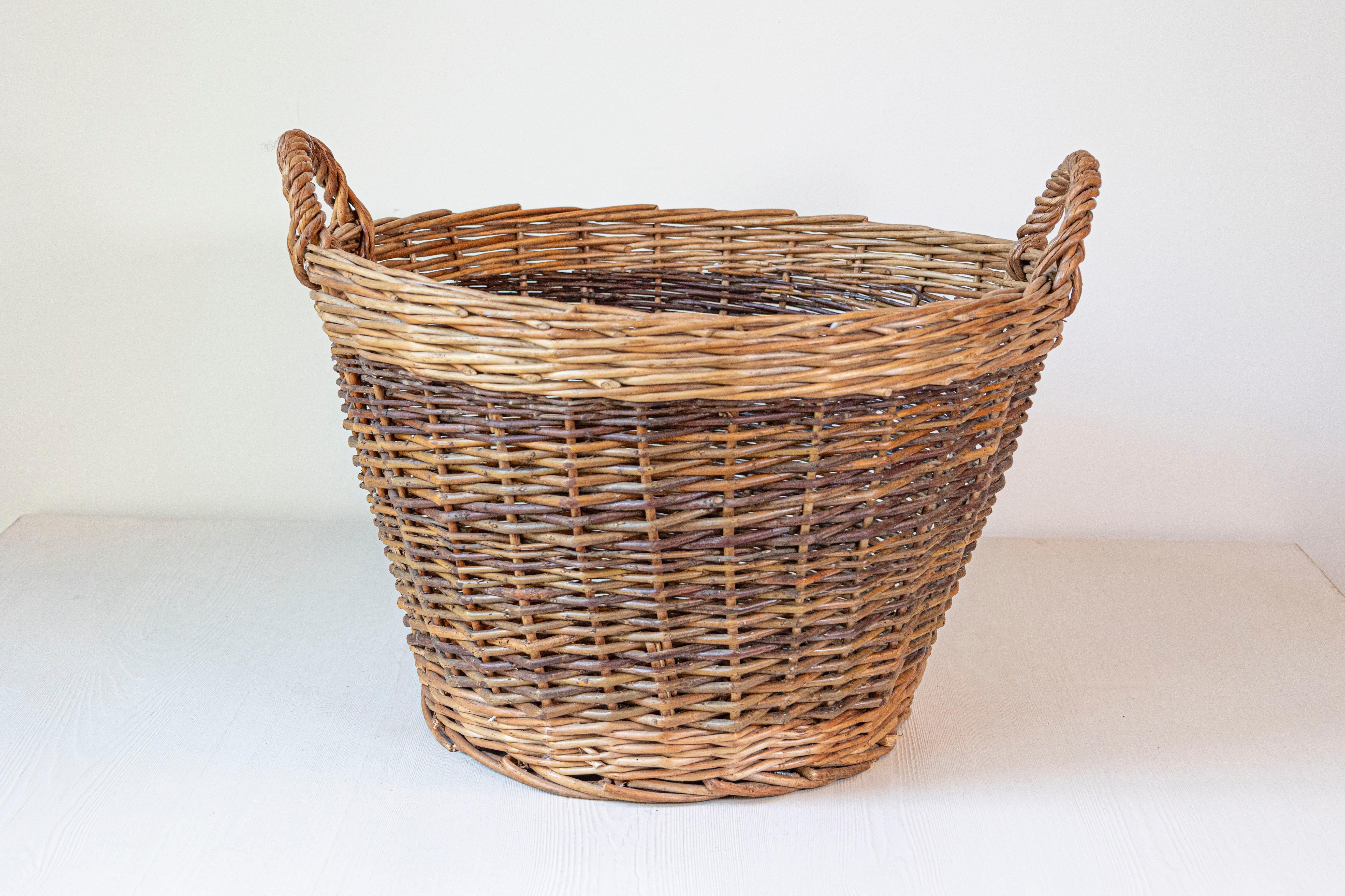 Handmade English Two Toned Wicker Baskets from Devon with Double Handles, Each In Good Condition For Sale In Atlanta, GA