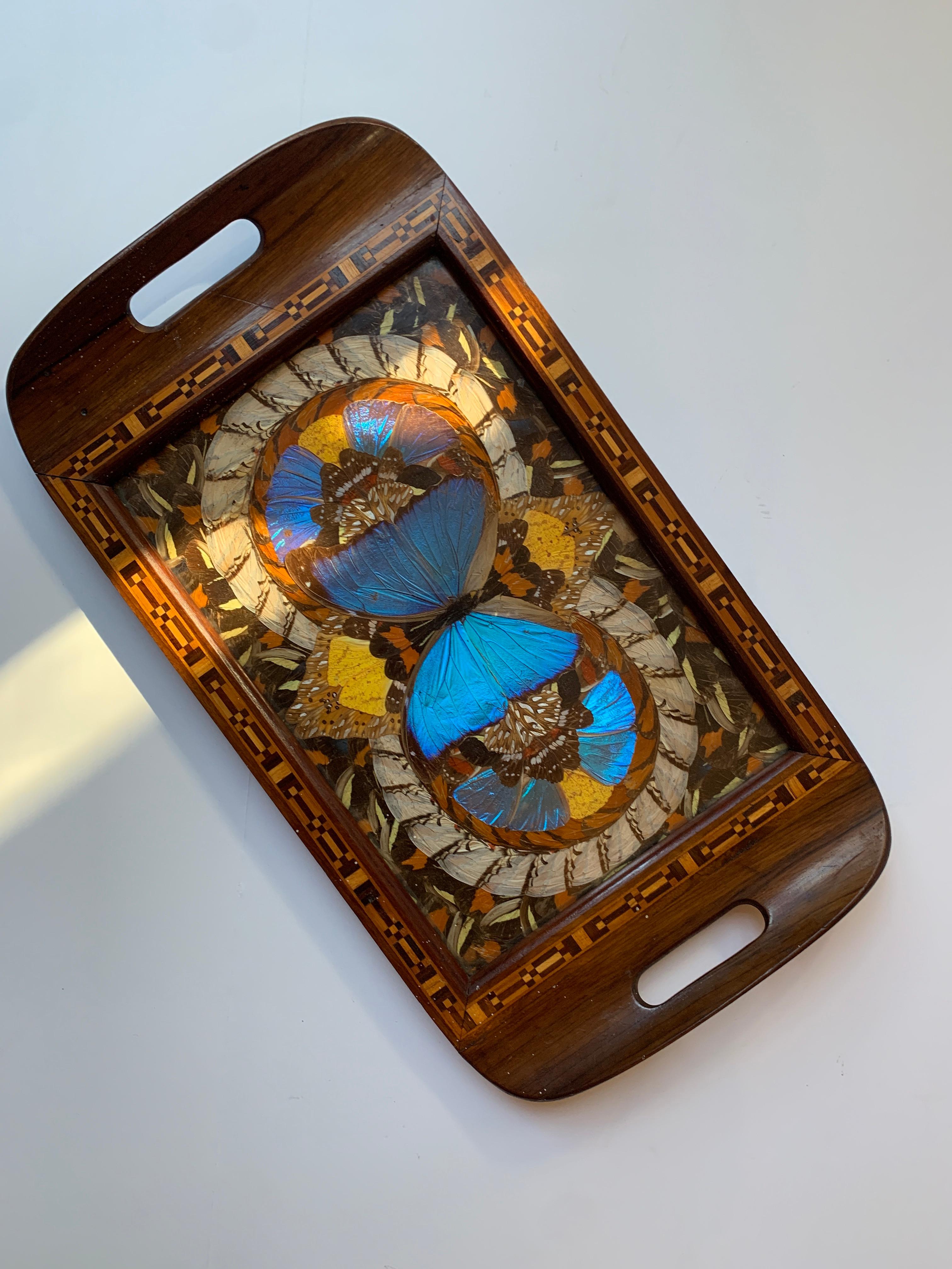 Folk Art Schmetterling Collage Tablett mit Inlay hölzernen Details im Angebot 3