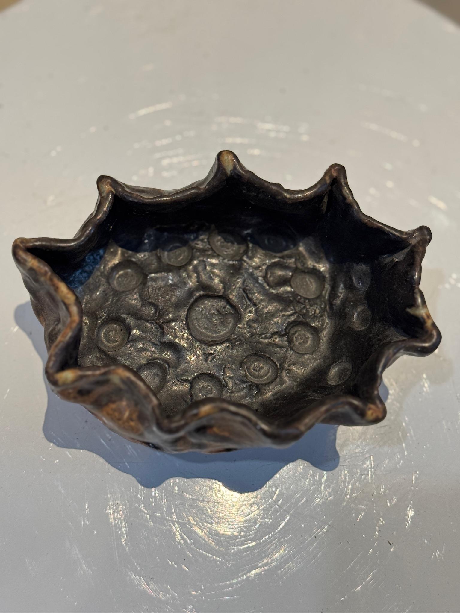 Vase en poterie Studio Freeform fait à la main - Pièce d'art sculpturale en céramique Bon état - En vente à West Hollywood, CA