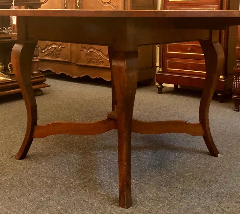 Handmade French Provincial Fruitwood Round Dining Table For Sale at 1stDibs