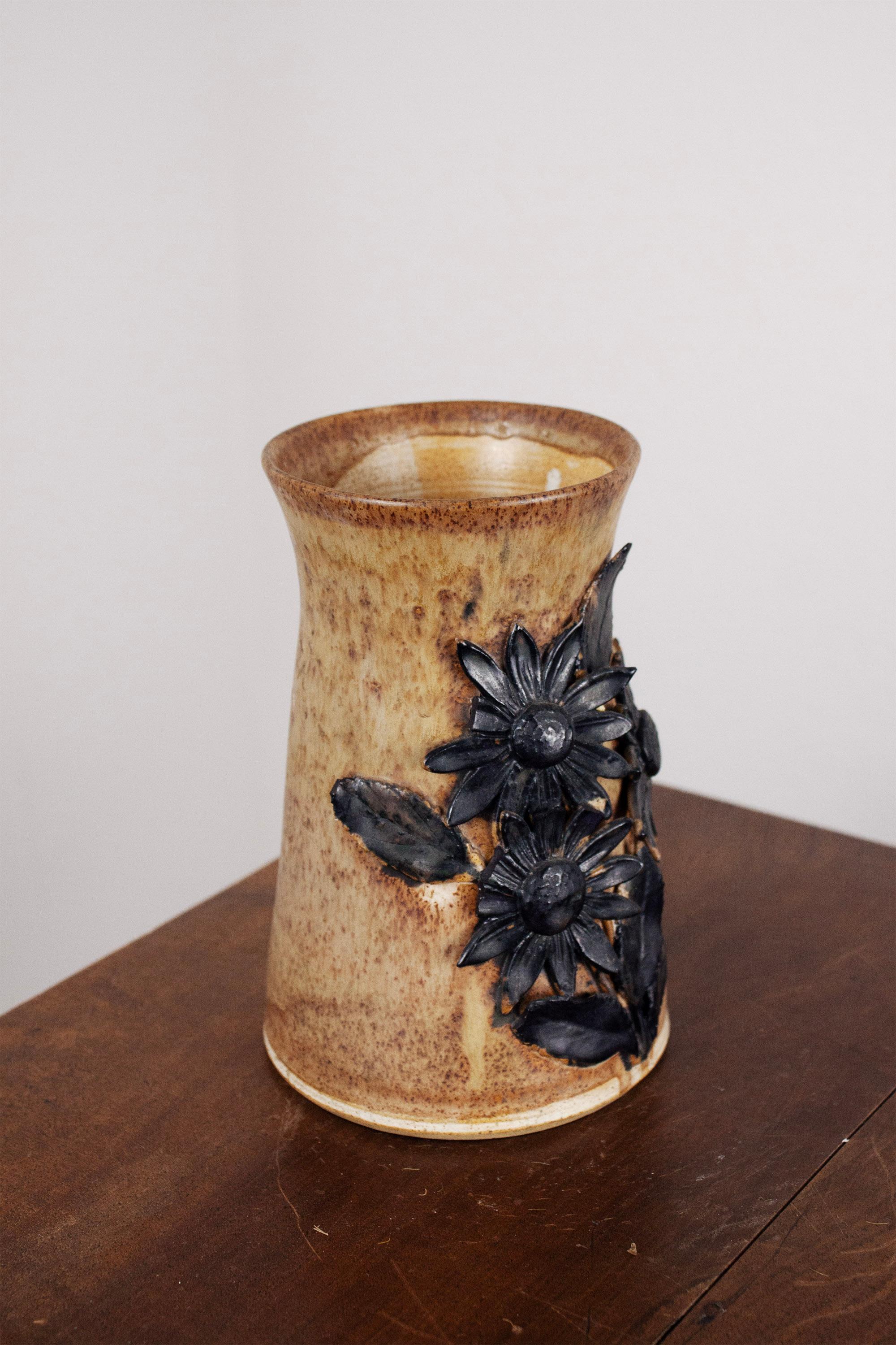 Vaso in ceramica tedesca fatto a mano In condizioni buone in vendita a Rümmingen, BW