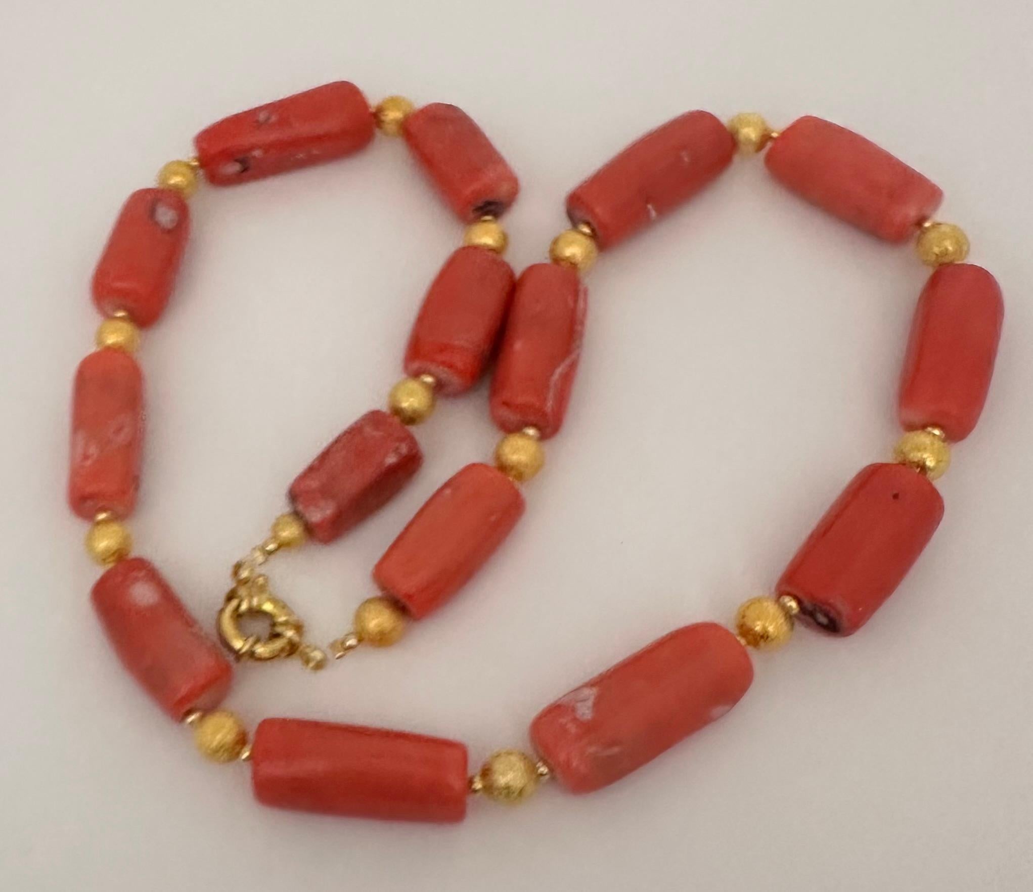 Women's Handmade Gold Plated Beads & Salmon Barrel Shape Coral Beaded 25