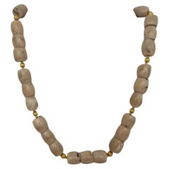 Handgefertigte vergoldete Perlen & weiße Trommel Form Korallen Perlen 23,5" Halskette #C32
