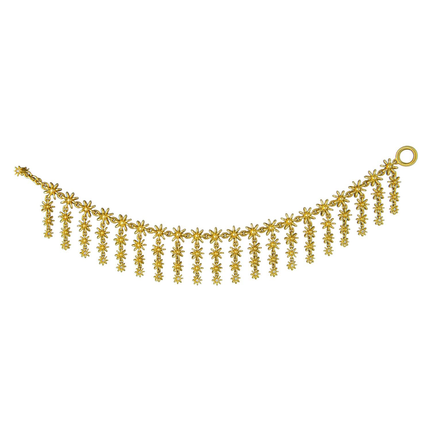 Bracciale pioggia in oro fatto a mano di Lucie Heskett-Brem in vendita