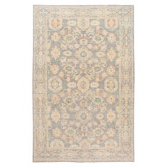 Tappeto in lana Sultanabad Rugs grigio fatto a mano, con disegno floreale oversize.