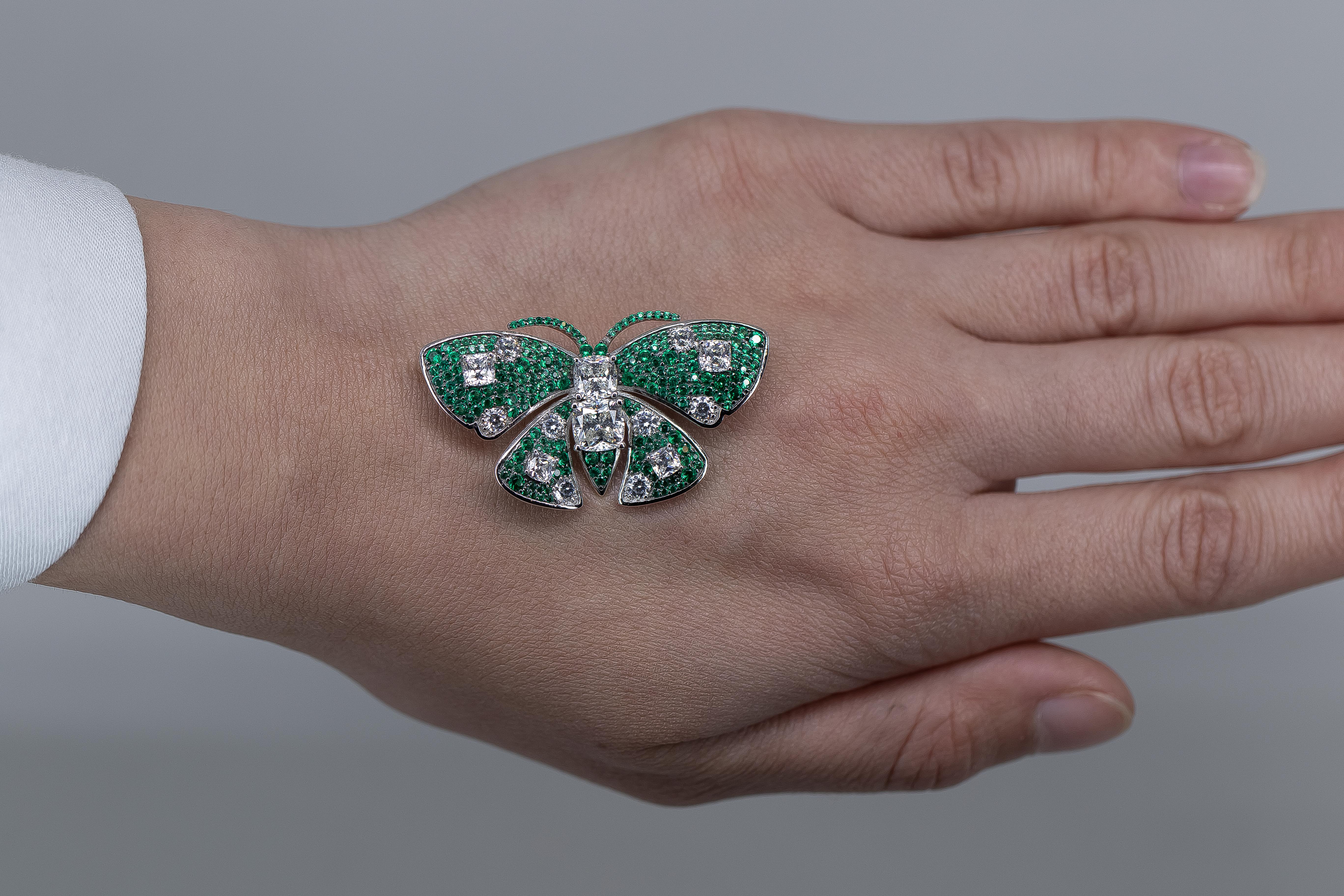Hand Made Butterfly Brooch
Gemstone: AAA Grade Cubic Zirconia 
Metal: Rhodium on Sterling Silver
Style: Italian