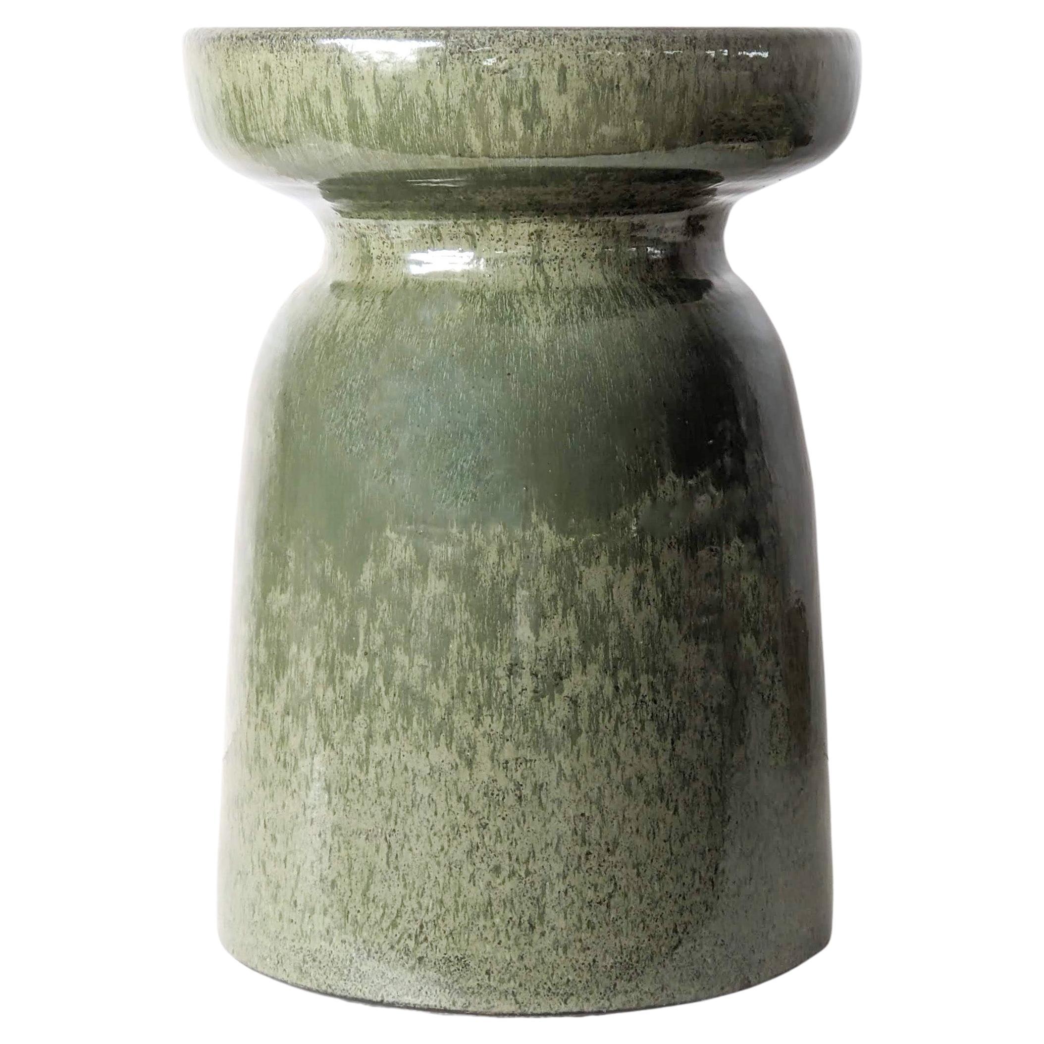 Tabouret en céramique verte en grès fait à la main en vente