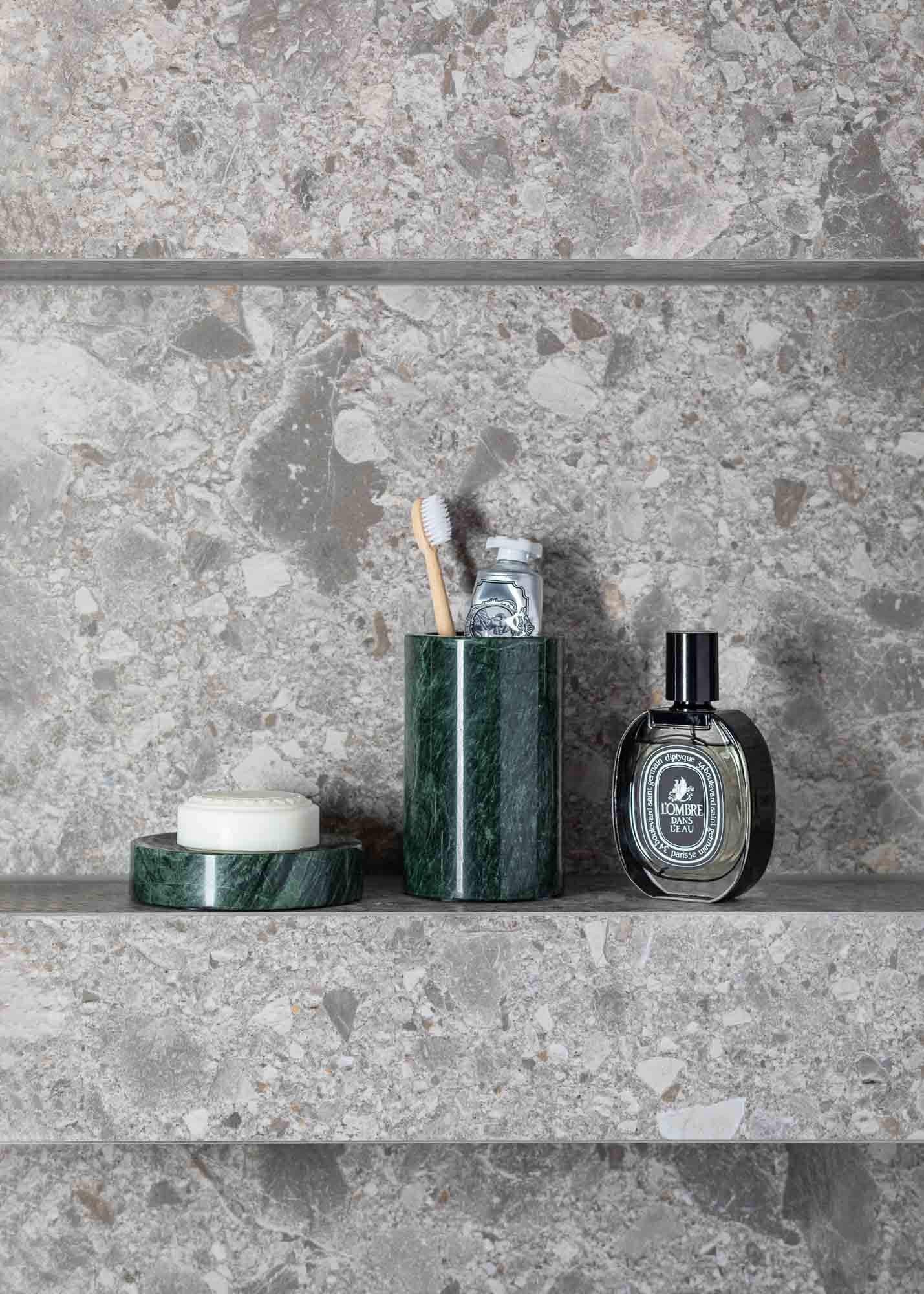 Contemporary Handmade Green Marble Bathroom Set For Sale