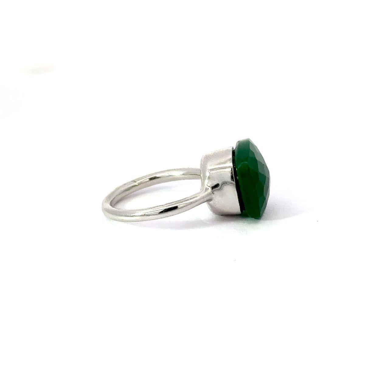 For Sale:  Handmade Green Onyx Big Single Stone Ring Made in 925 Silver Jewelry for Her 3