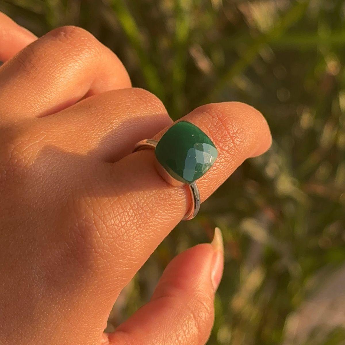 For Sale:  Handmade Green Onyx Big Single Stone Ring Made in 925 Silver Jewelry for Her 4