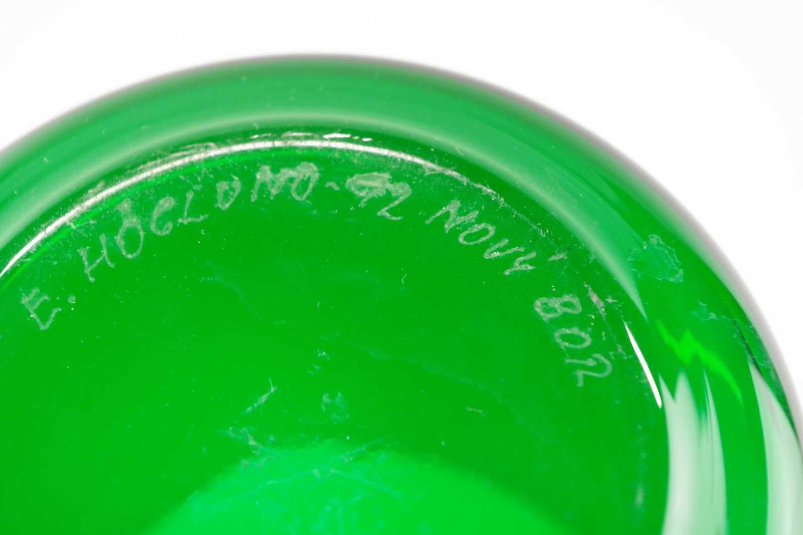Moderno Vaso con coperchio in vetro verde, rosa e blu fatto a mano da Erik Höglund, 1992 in vendita