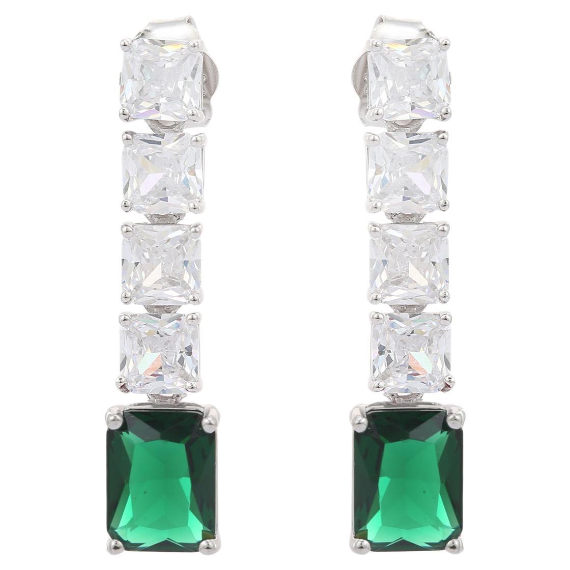 Handmade Green Zirconia Linear Drop Earrings for Women Jewelry in 925 Silver For Sale