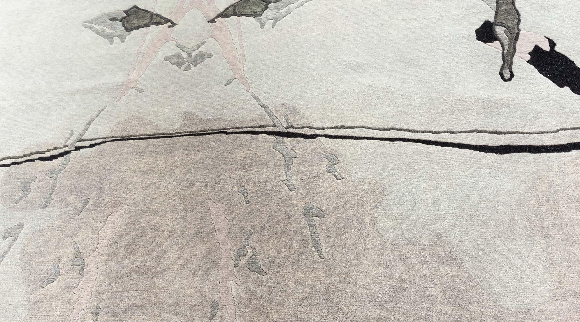 XXIe siècle et contemporain Tapis gris, ivoire et rose à éclaboussures fait à la main par Eskayel pour Doris Leslie Blau en vente