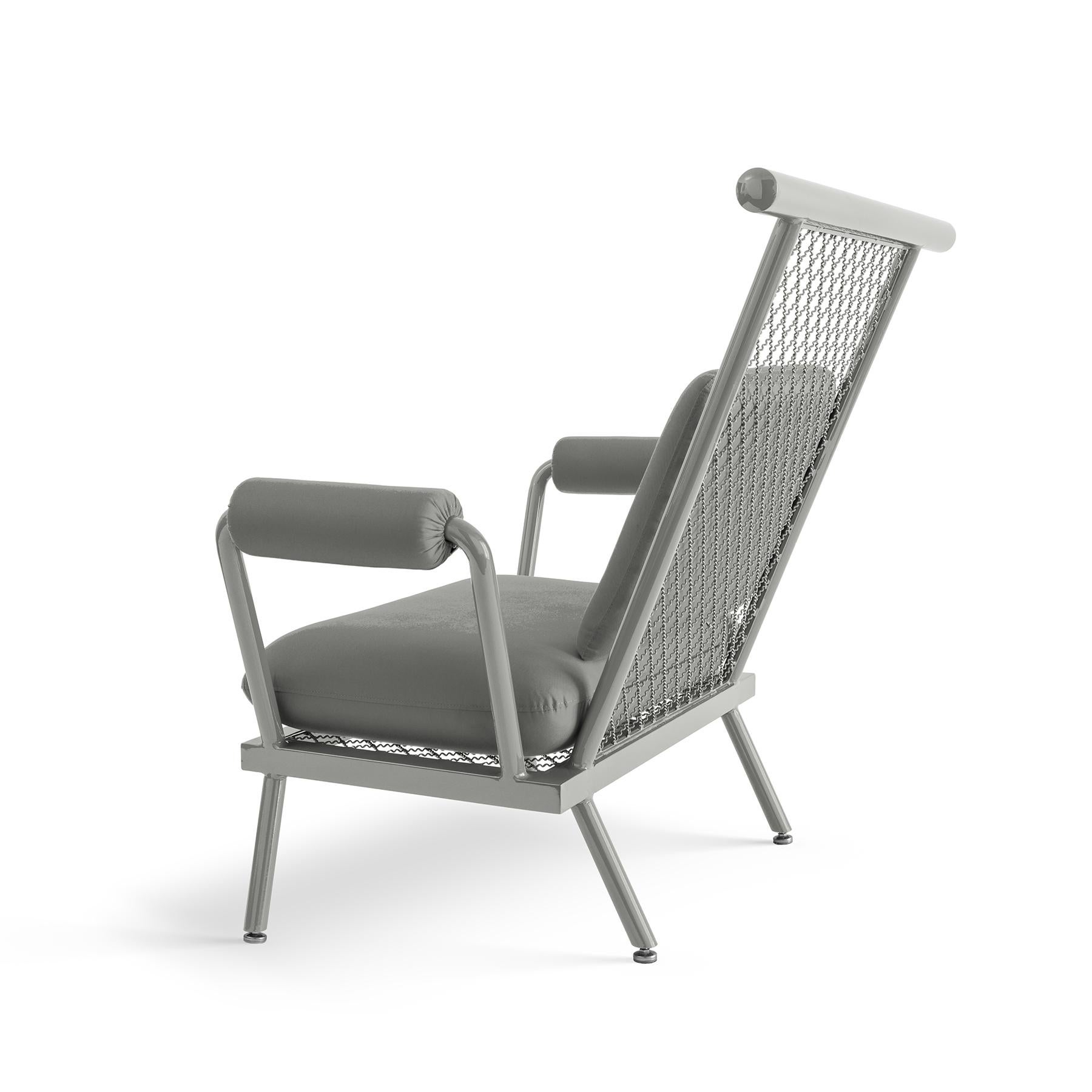 Handgefertigter PK6-Sessel in Grau mit Kohlenstoffstahlstruktur und Metallnetz von Paulo Kobylka (Industriell) im Angebot