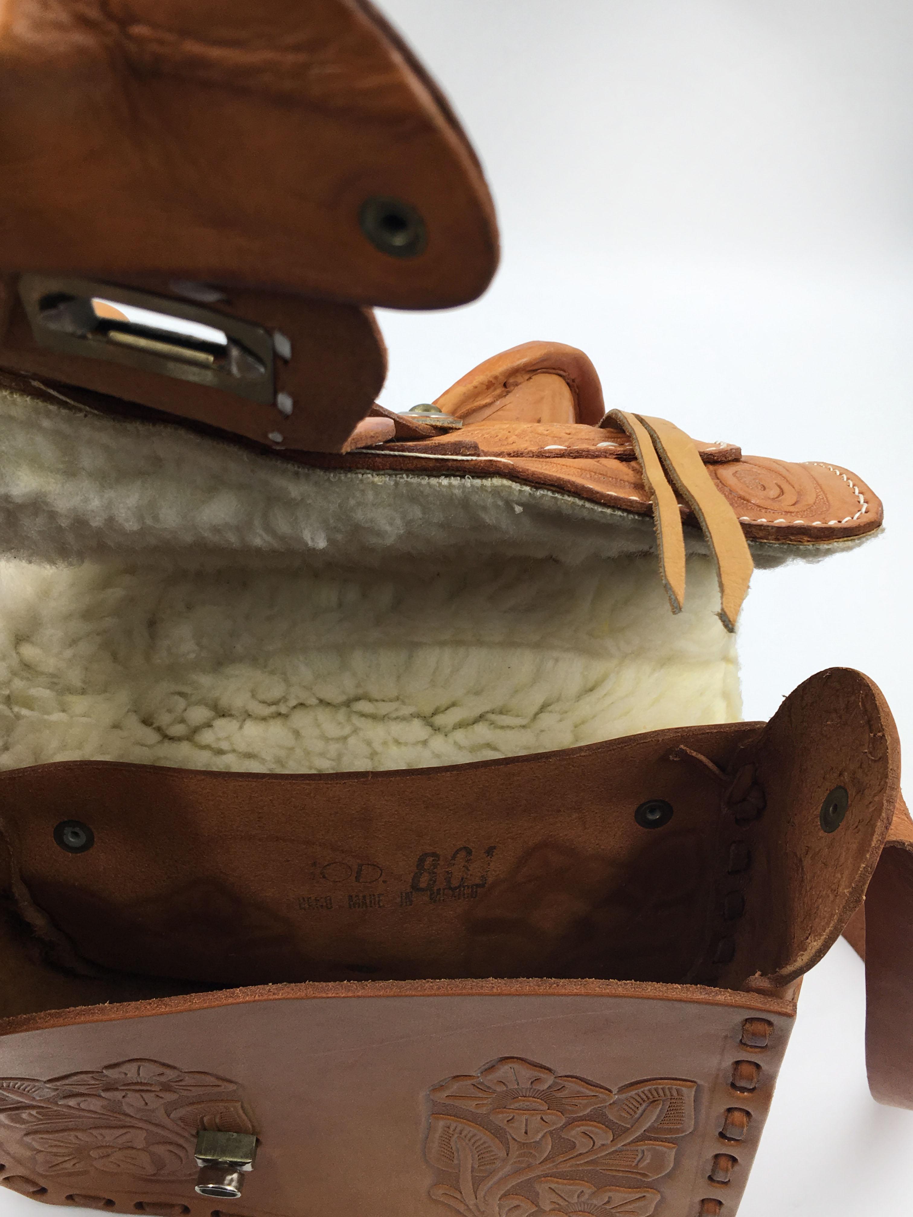 Handmade, Artisan Hand Tooled Mexican Leather and Sheepskin Saddle Shoulder Bag  5
