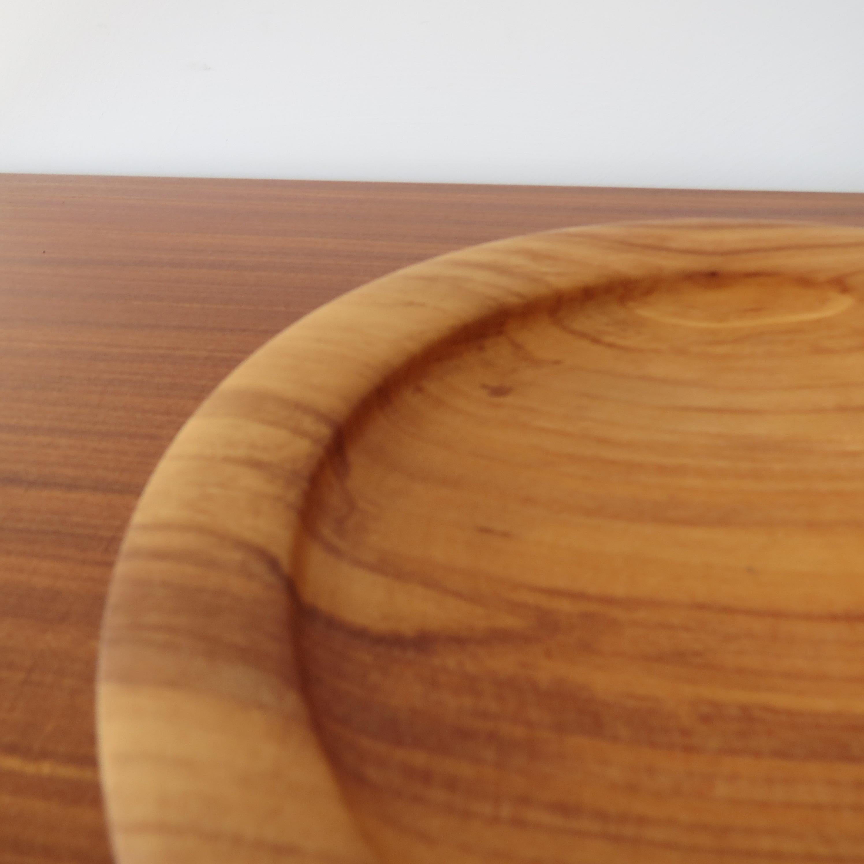 Bol en bois tourné à la main Apple Wood 1990 en vente 4
