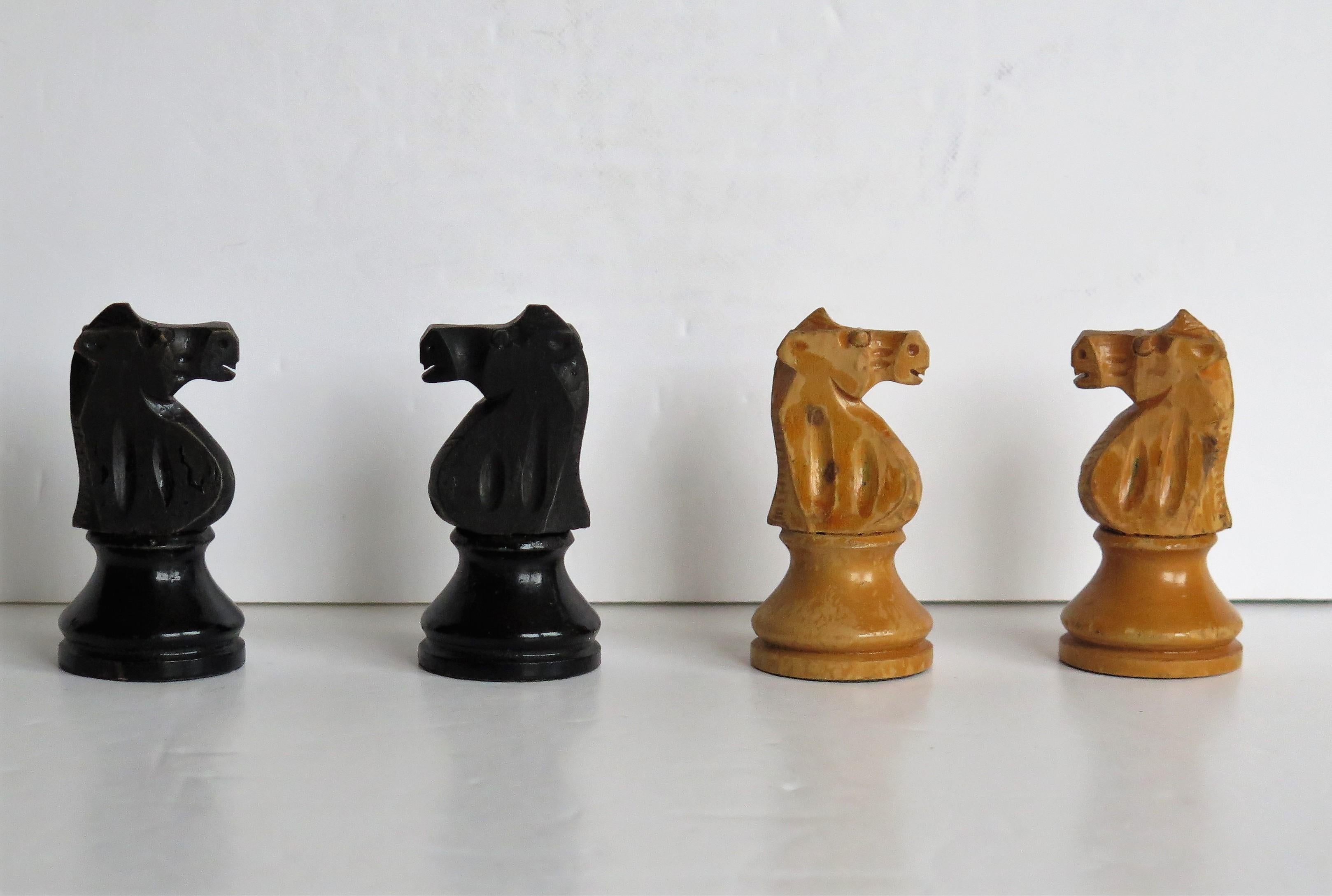 Handmade Hardwood Weighted Club Chess Set Pine Jointed Box 90 mm Kings, Ca 1920  4