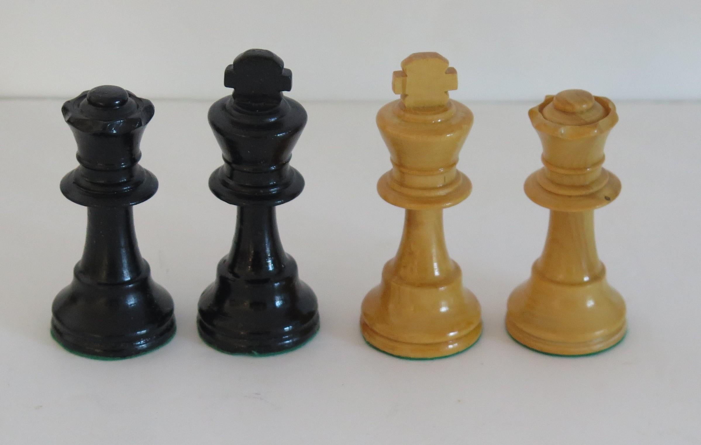 Handmade Hardwood Weighted Lardy Chess Set in Box Kings, France, Circa 1930 1