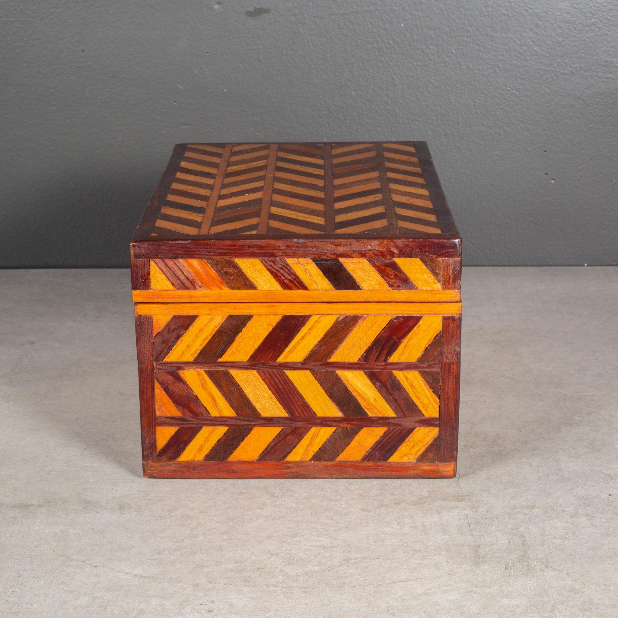 Handmade Herringbone Inlay Wooden Box c.1940 In Good Condition In San Francisco, CA