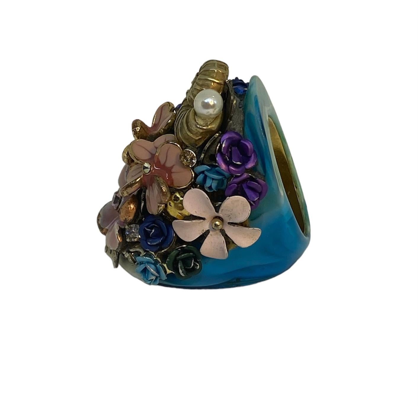 One Off Ring. Handmade & High Upcycling. Bronze, Resin & Vintage Elements. 20mm. In New Condition For Sale In ZARAGOZA, ES