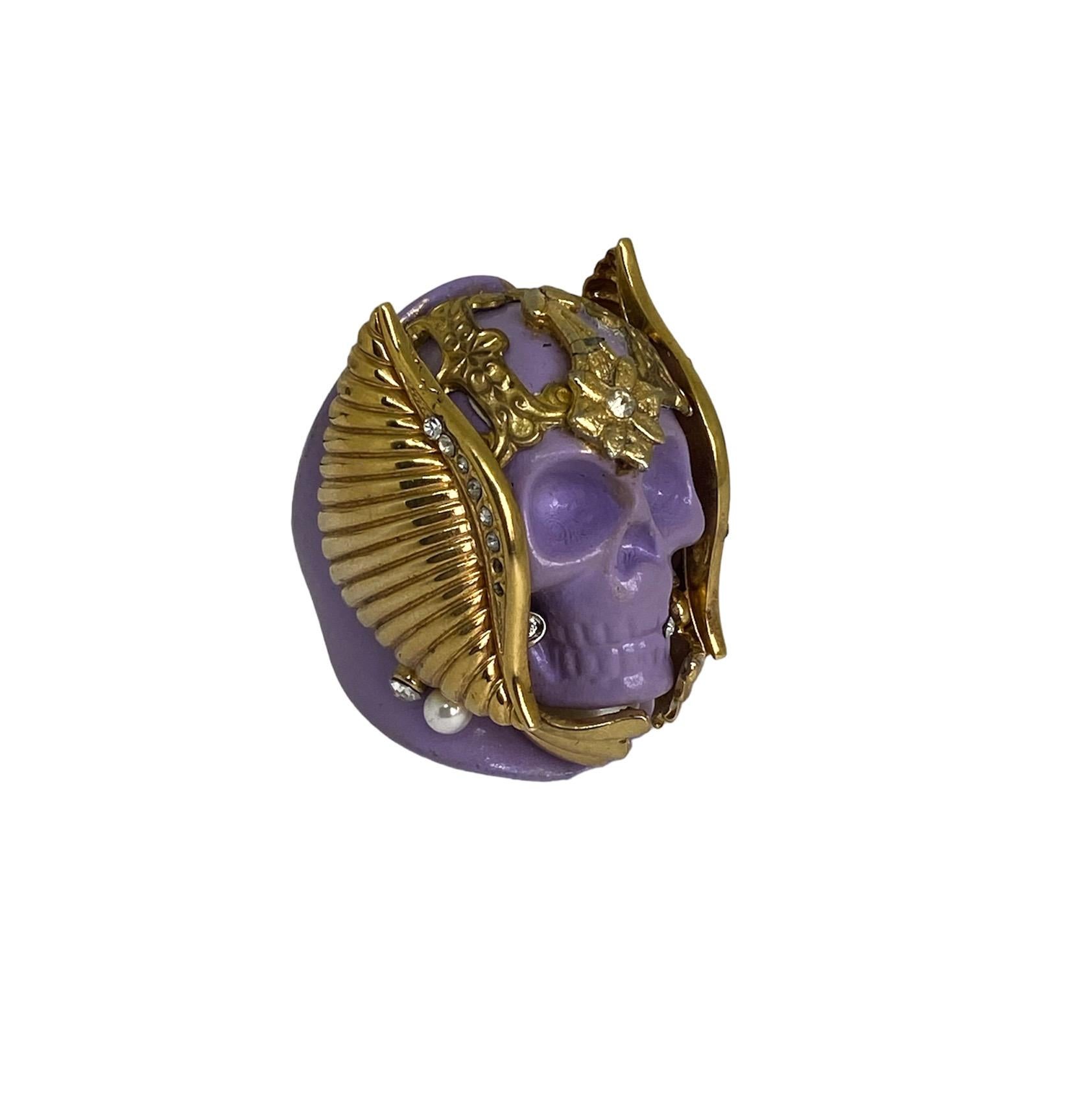 Purple skull. This is a unique piece created for Ludmila Navarro, fine artist & jewellery designer. A totally handmade jewel which it was created from a sustainable process during which she recovers and improves several antique and vintage jewels