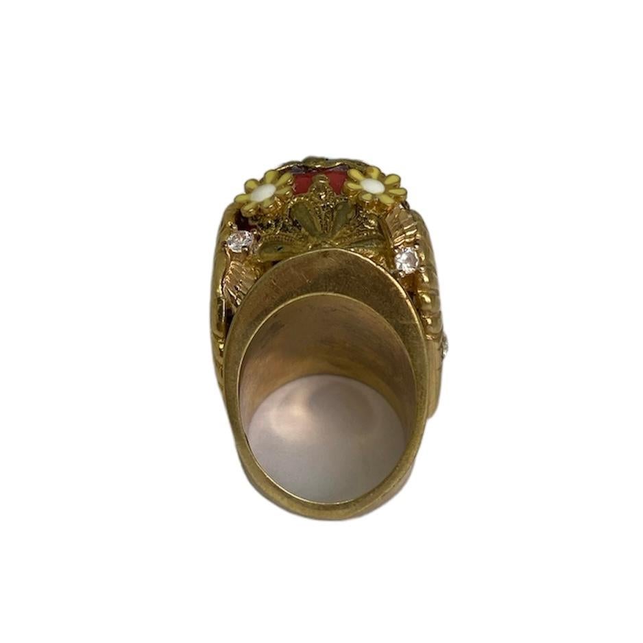 One Off Ring. Handmade & High Upcycling. Bronze, Resin & Vintage Elements. 20mm. For Sale 1