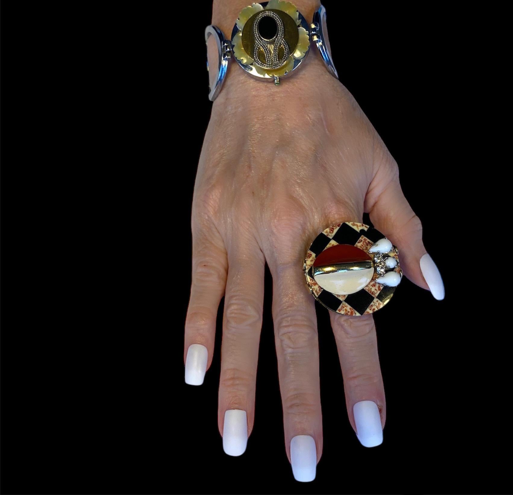 One Off Ring. High Upcycling. Quartz, Gold Plated Bronze & Vintage Elements. For Sale 2