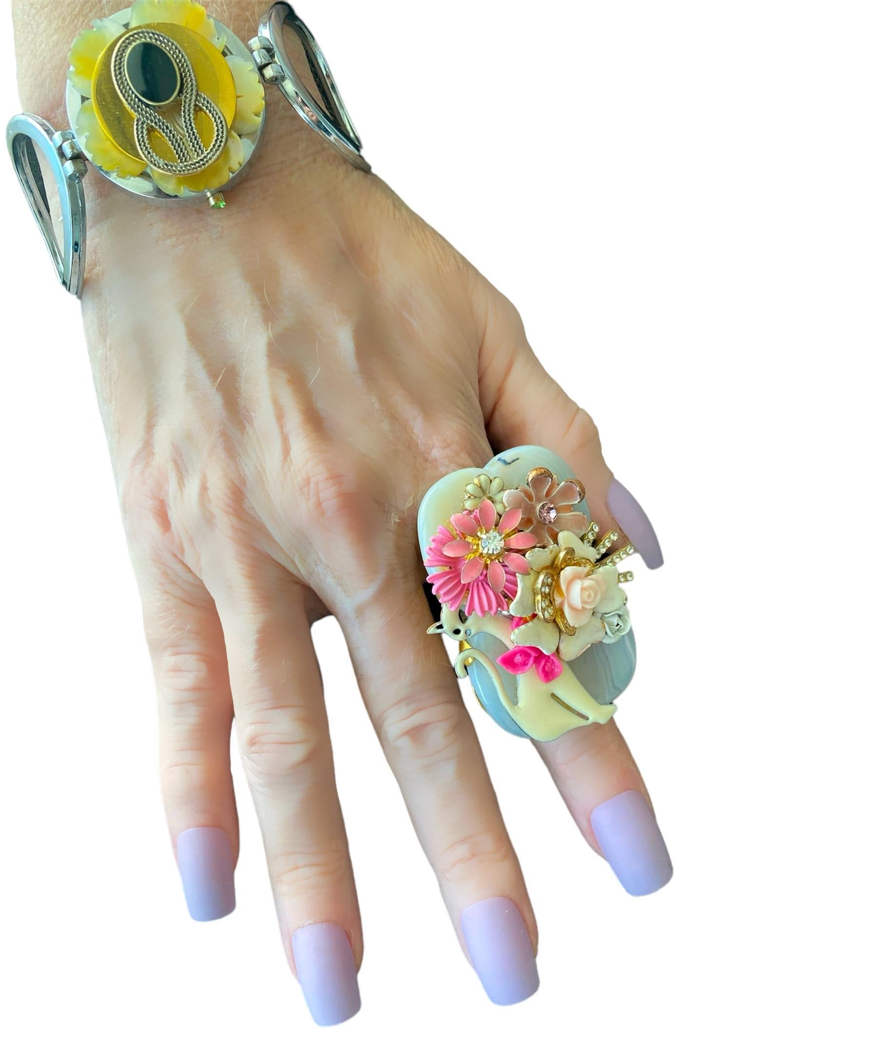 One Off Ring. High Upcycling. Quartz, Gold Plated Bronze & Vintage Elements.  For Sale 5