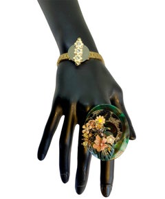 Einmaliger Ring. Hochwertiges Upcycling. Quarz, vergoldete Bronze und Vintage-Elemente.