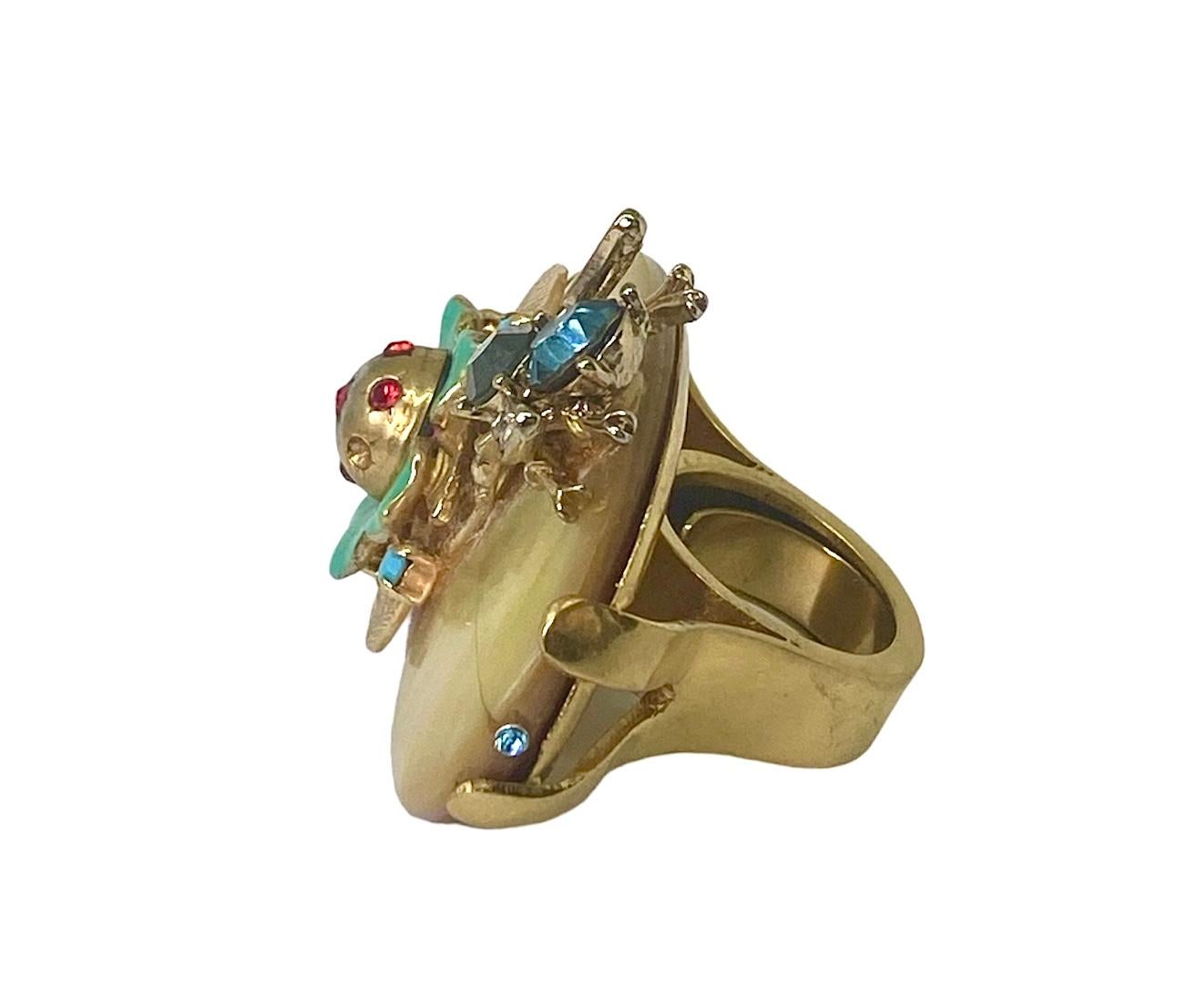 One Off Ring. High Upcycling. Quartz, Gold Plated Bronze & Vintage Elements.  In New Condition For Sale In ZARAGOZA, ES