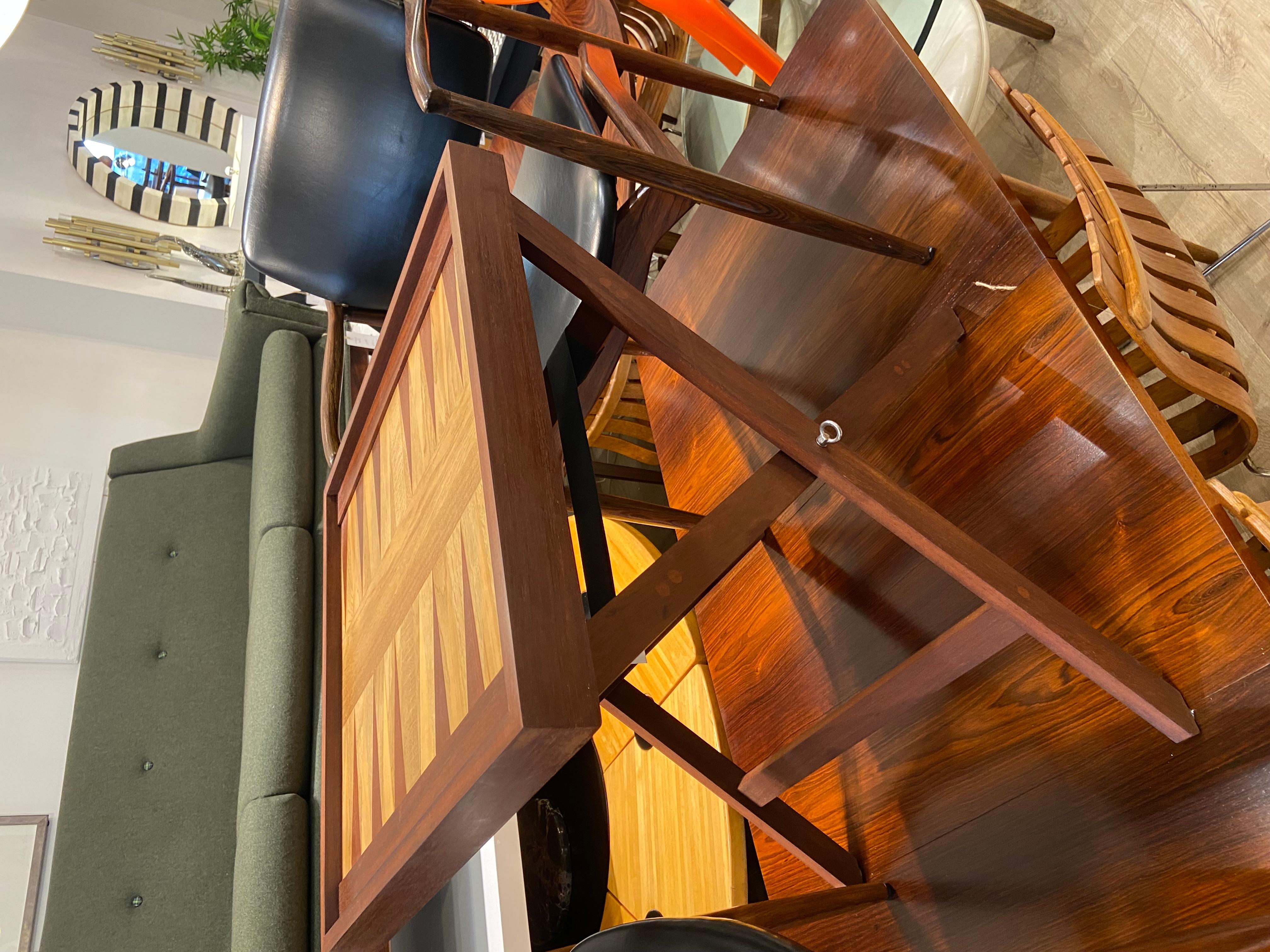 Handmade In The UK Reversible Games Table With Chess & Backgammon Madera en venta