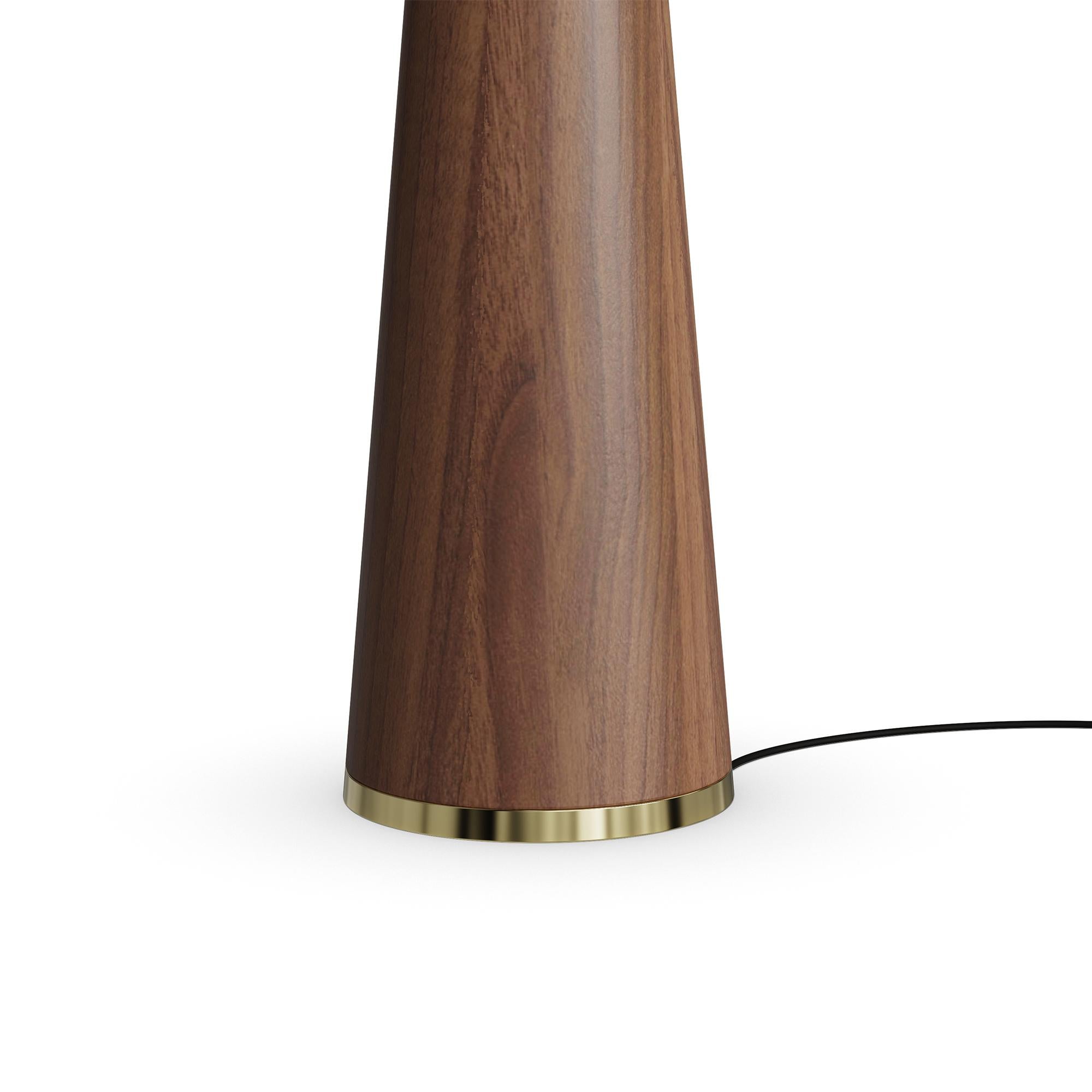 Portugais Lampadaire James fait à la main avec abat-jour en lin par Nolita Harbour en vente