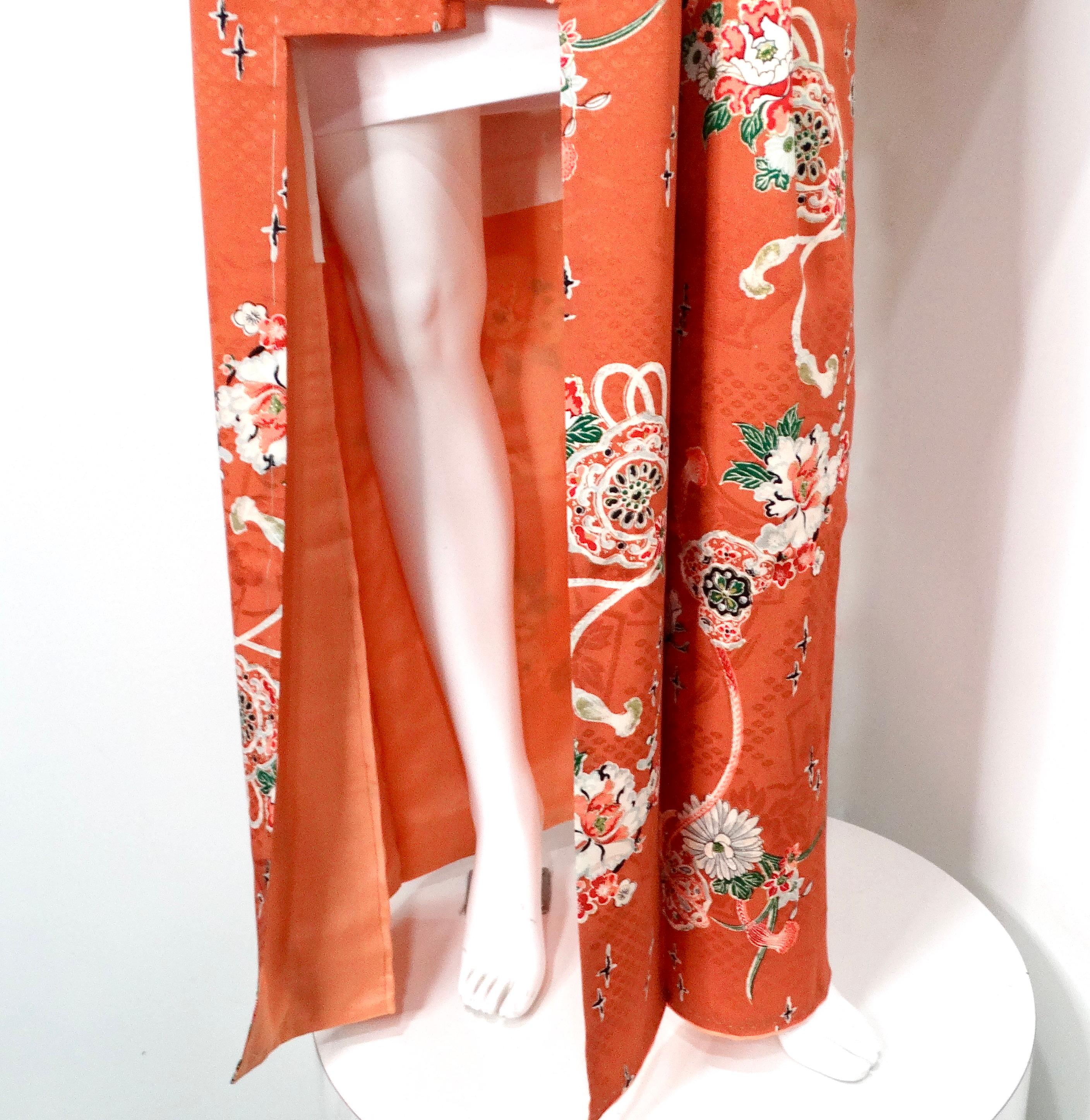 Arancia Kimono di seta con stampa floreale arancione bruciato fatto a mano, circa anni '50 in vendita