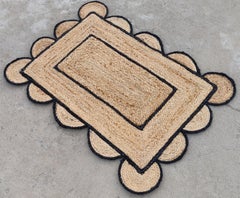 Handmade Jute Area Flat Weave Rug, 2x3 Jute Black Border Scallop Indian Dhurrie