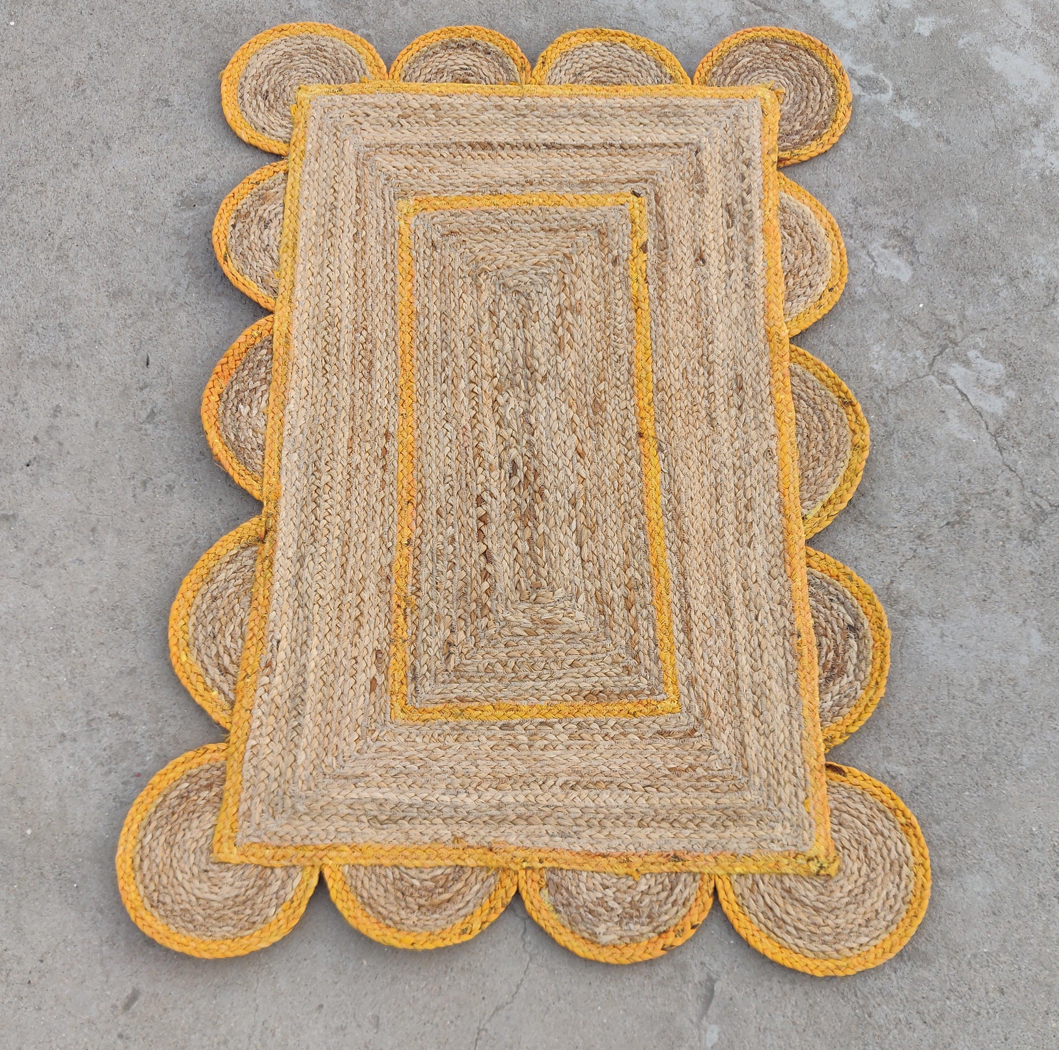 Handgemachte Jute Bereich Flachgewebe Teppich, 2x3 Jute Orange Grenze Jakobsmuschel indischen Dhurrie (Indisch) im Angebot