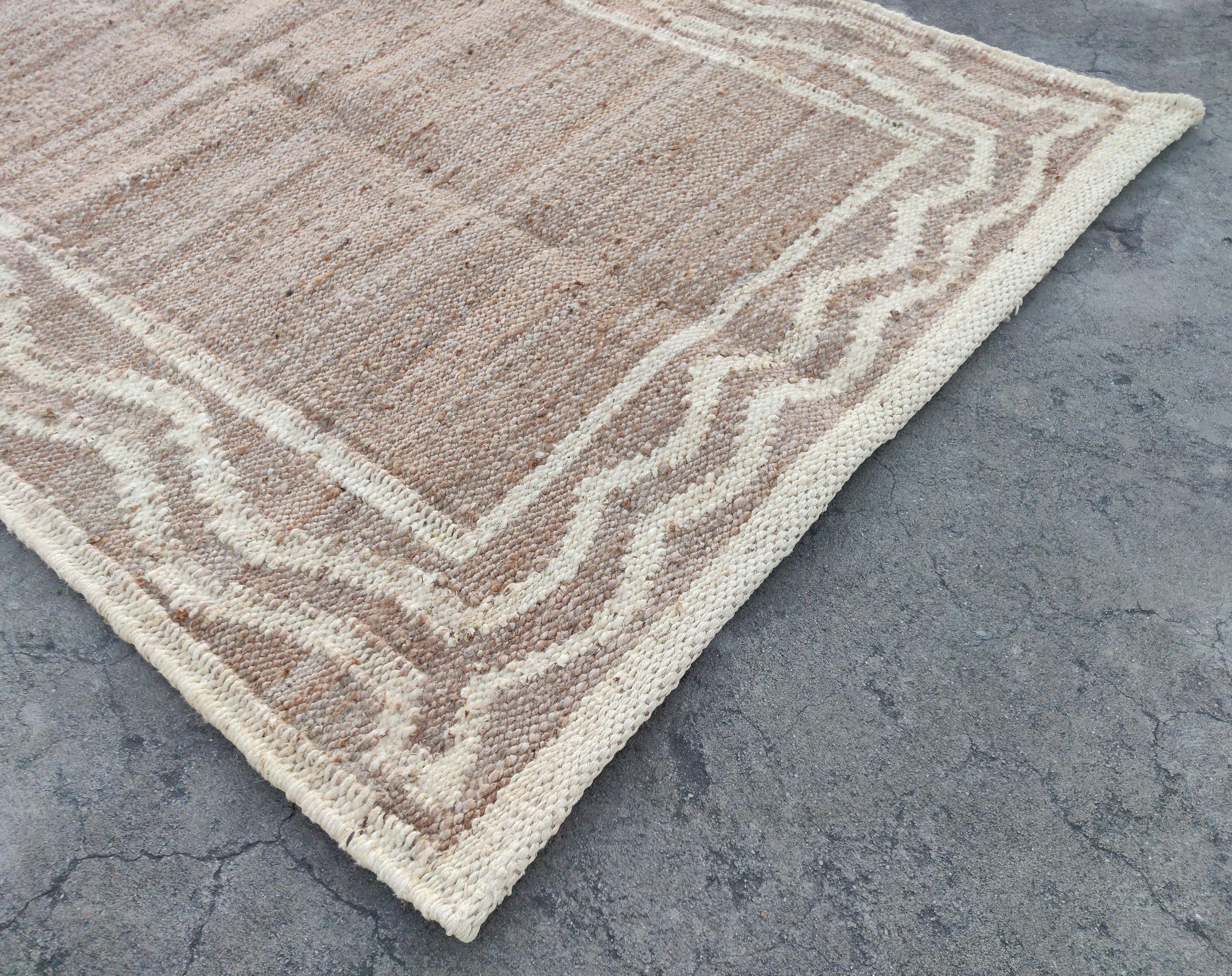 Mid-Century Modern Handmade Jute Area Flat Weave Rug, 4x6 Jute And White Bordered Indian Dhurrie For Sale