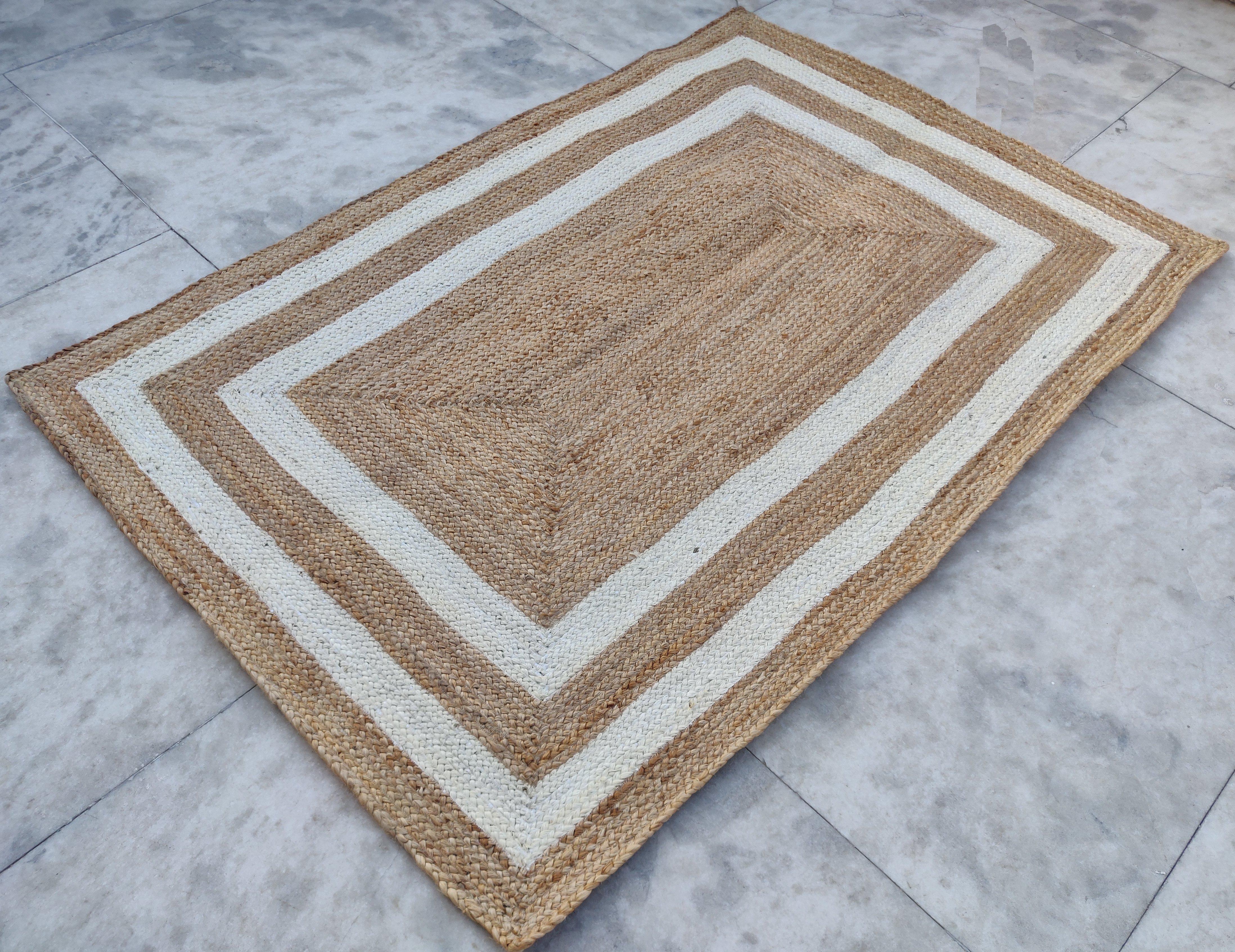 Handmade Jute Area Flat Weave Rug, 4x6 Jute And White Bordered Indian Dhurrie For Sale 2