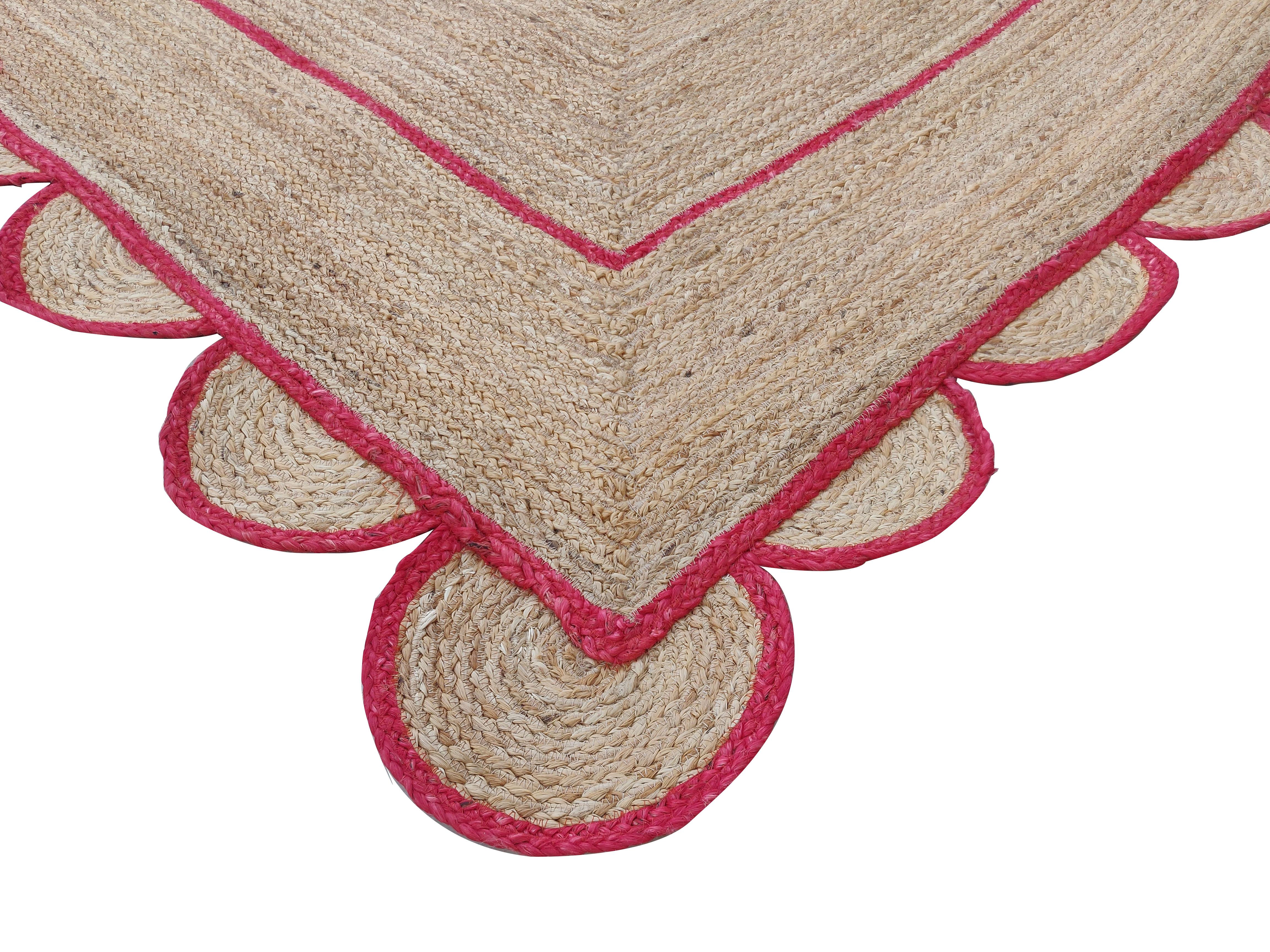 Handmade Jute Scalloped Rug, Red And Natural Jute Dhurrie -4'x6'

These special flat-weave dhurries are hand-woven with 15 ply 100% cotton yarn. Due to the special manufacturing techniques used to create our rugs, the size and color of each piece
