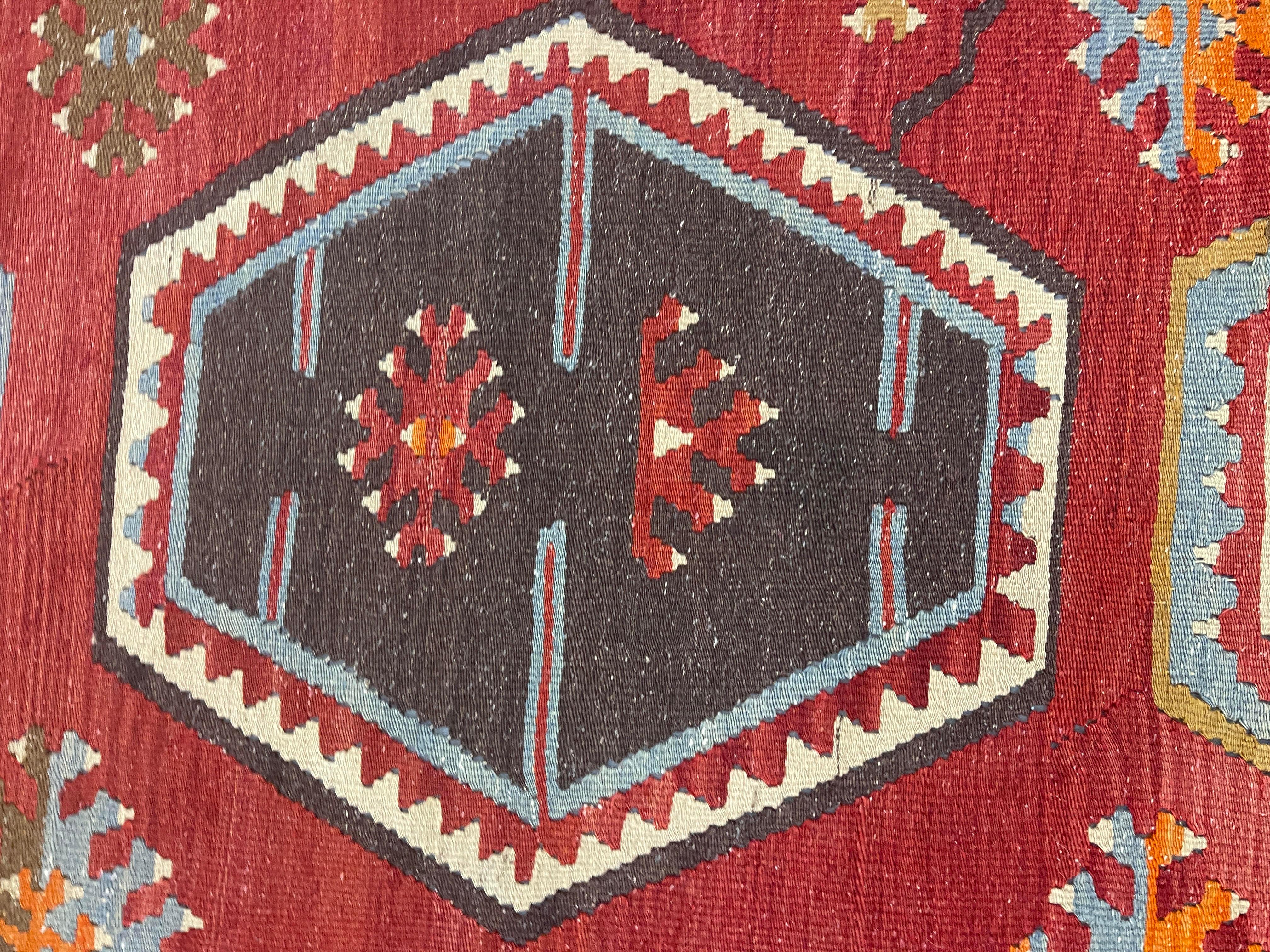 Handgefertigter orientalischer Kilims-Teppich, antiker Teppich, Anatolischer türkischer Kelim im Angebot 3
