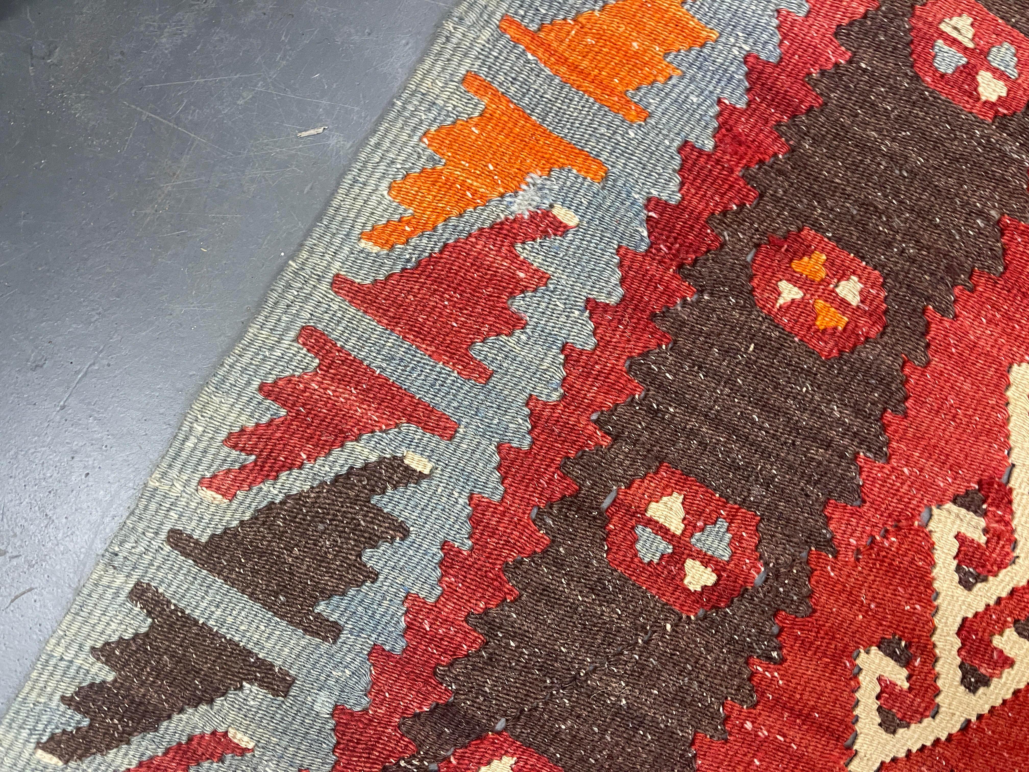 Handgefertigter orientalischer Kelims-Teppich, antiker Teppich, anatolischer türkischer Kelim-Teppich im Angebot 2
