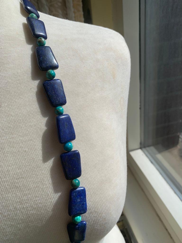 Artigiano Collana fatta a mano in Lapis con Sterlina e Variscite in vendita