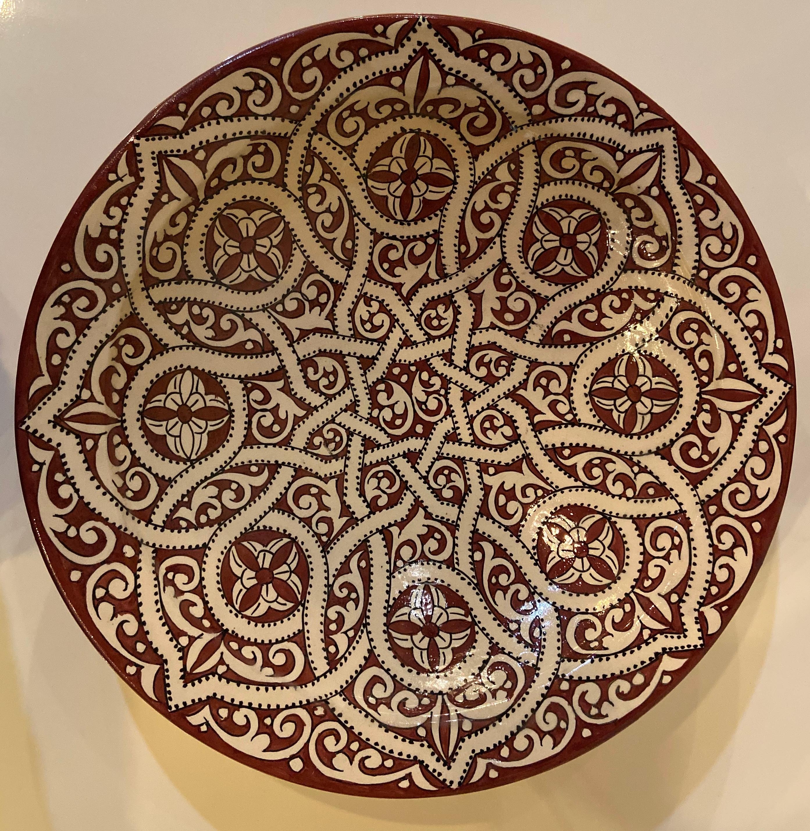 large decorative plates for table