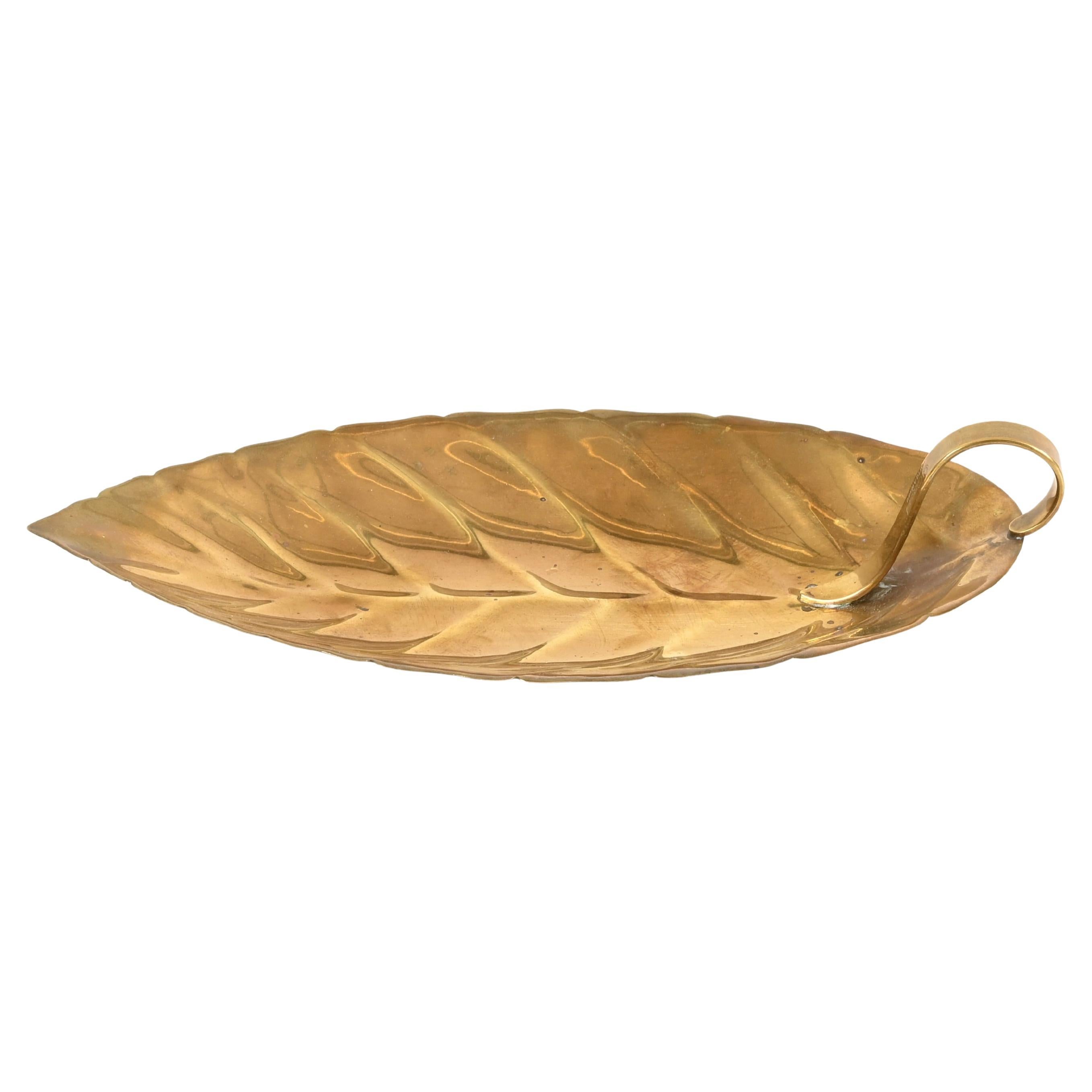 Handmade Leaf Vide-Poche or Centerpiece in Brass by Cassetti, Italy 1970